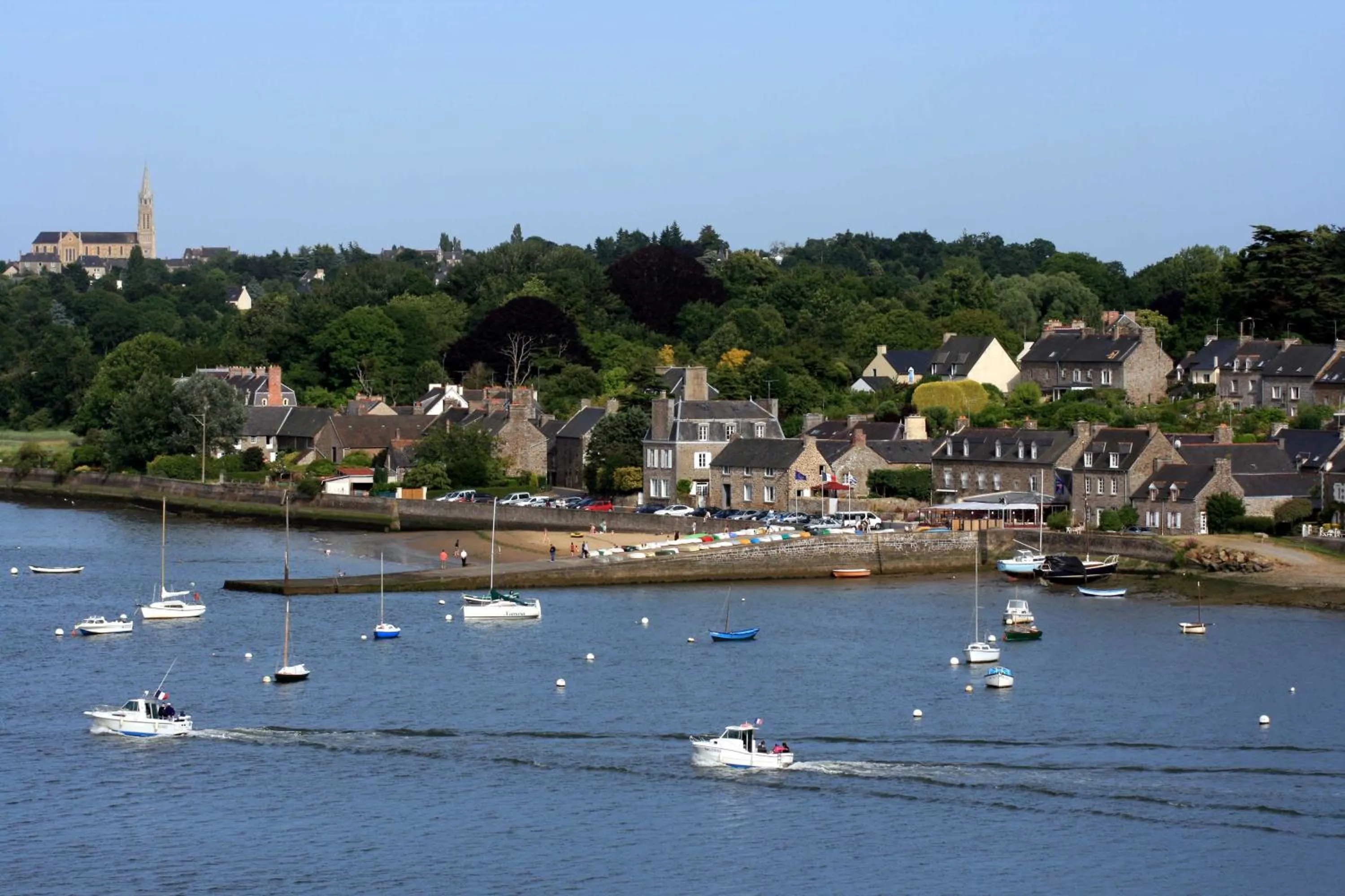 Restaurant/places to eat in Le Jardin à Mordreuc