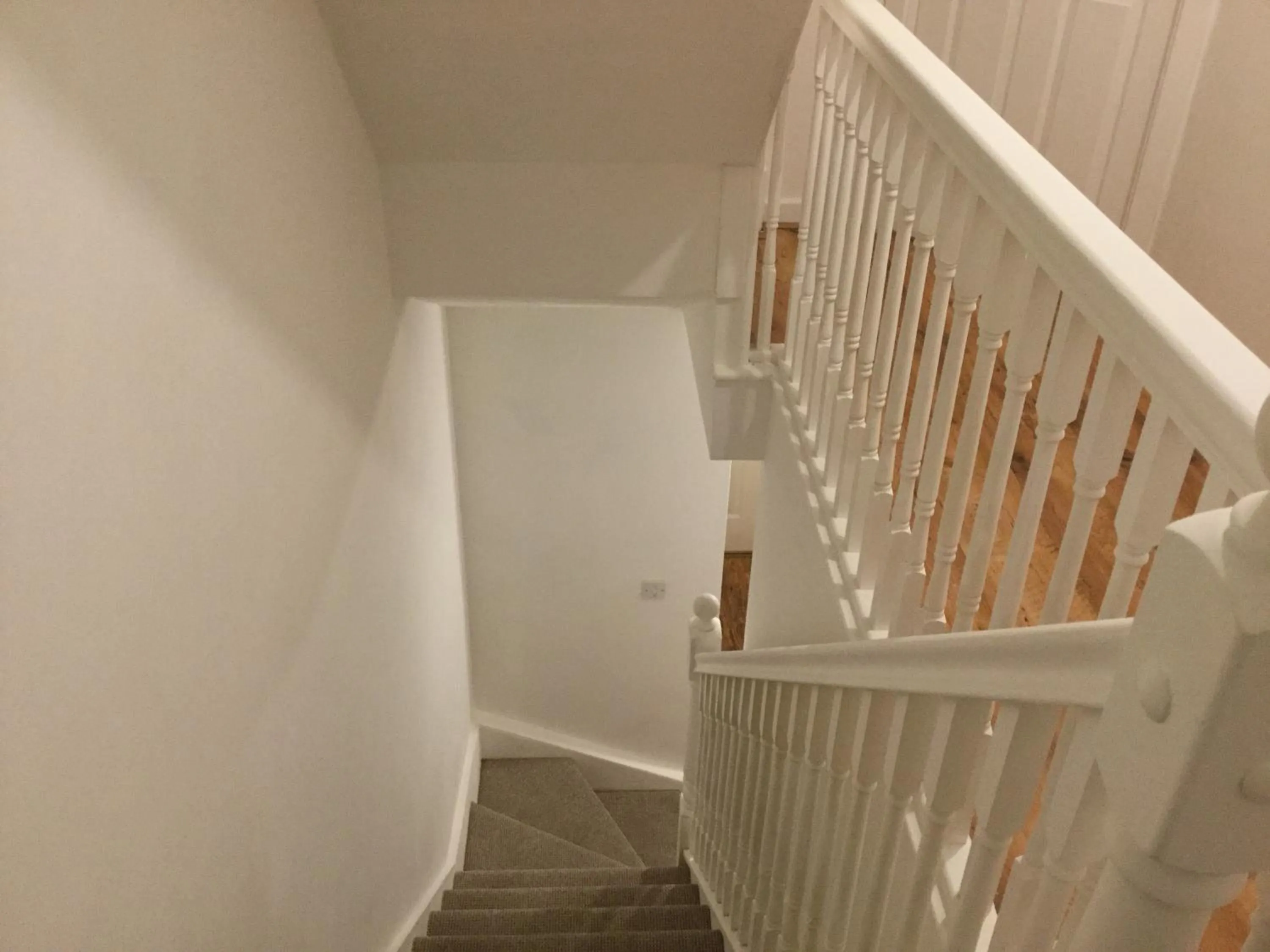 Balcony/Terrace in Quiet Residential Area Within Easy Reach Of Town