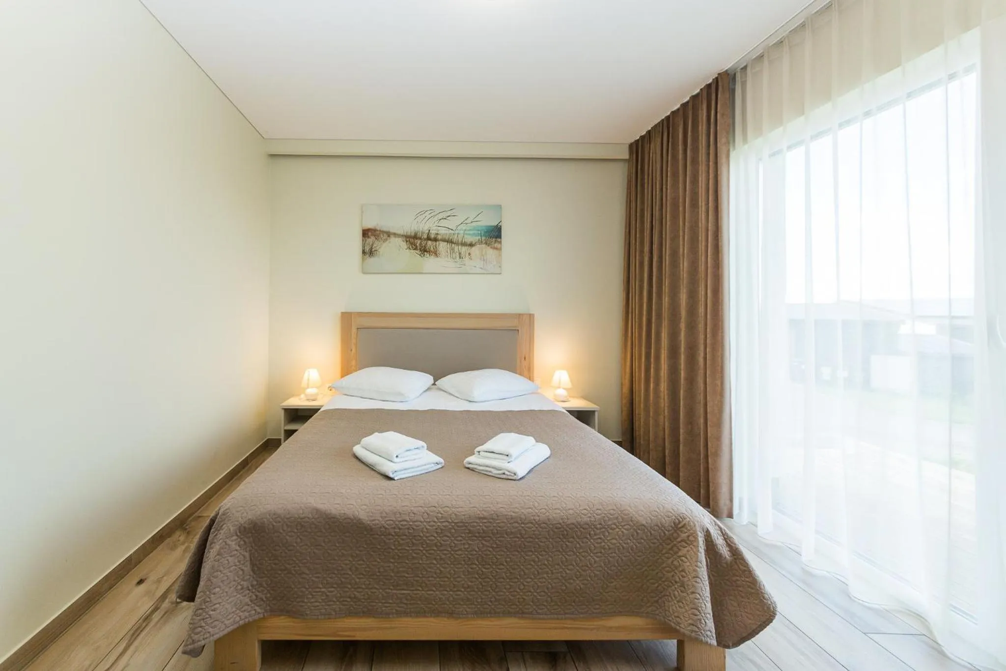 Bed in Motel Panorama