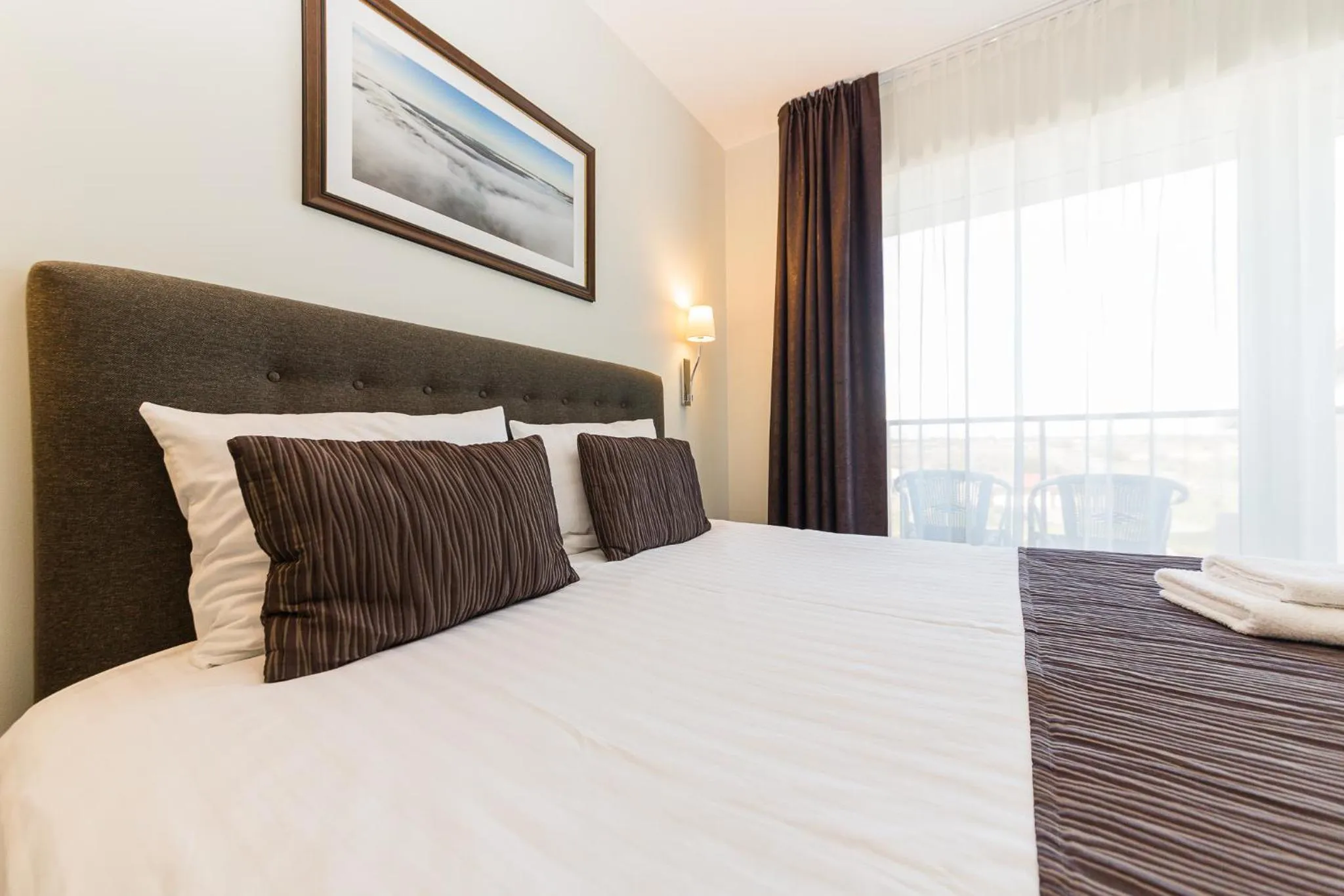 Bed in Motel Panorama