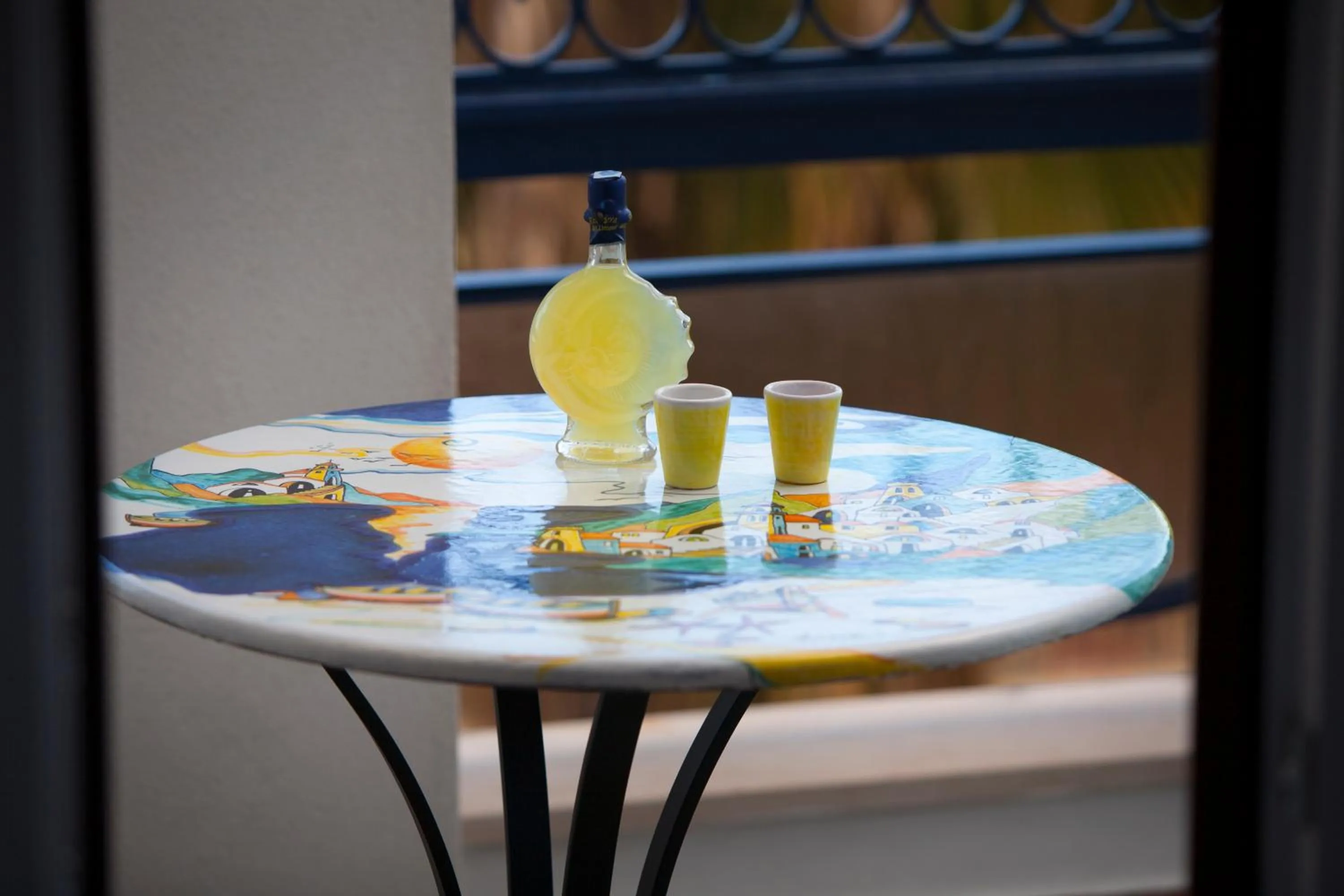 Decorative detail in Le Palme Sorrento