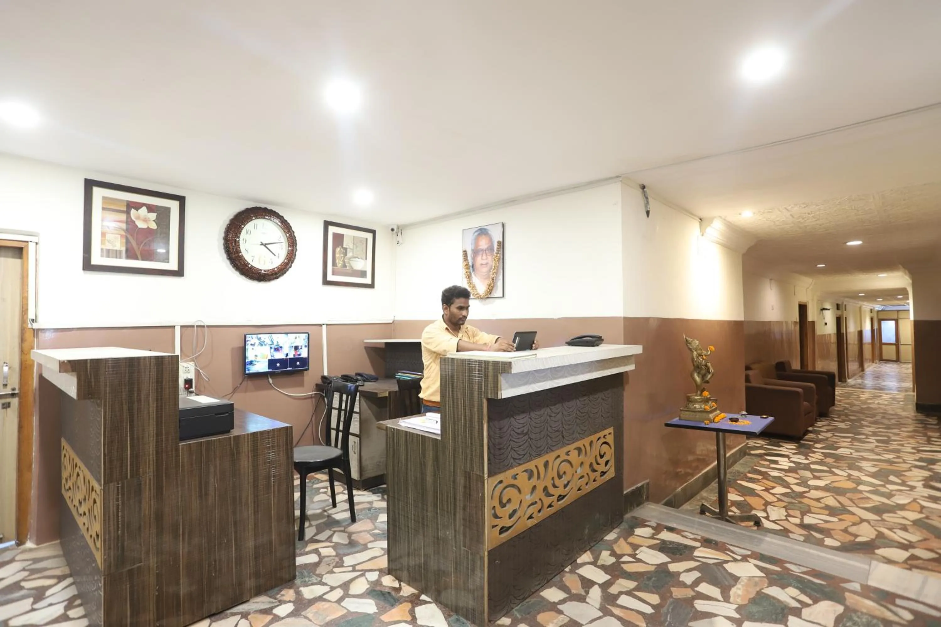 Lobby or reception in Hotel Deendayal