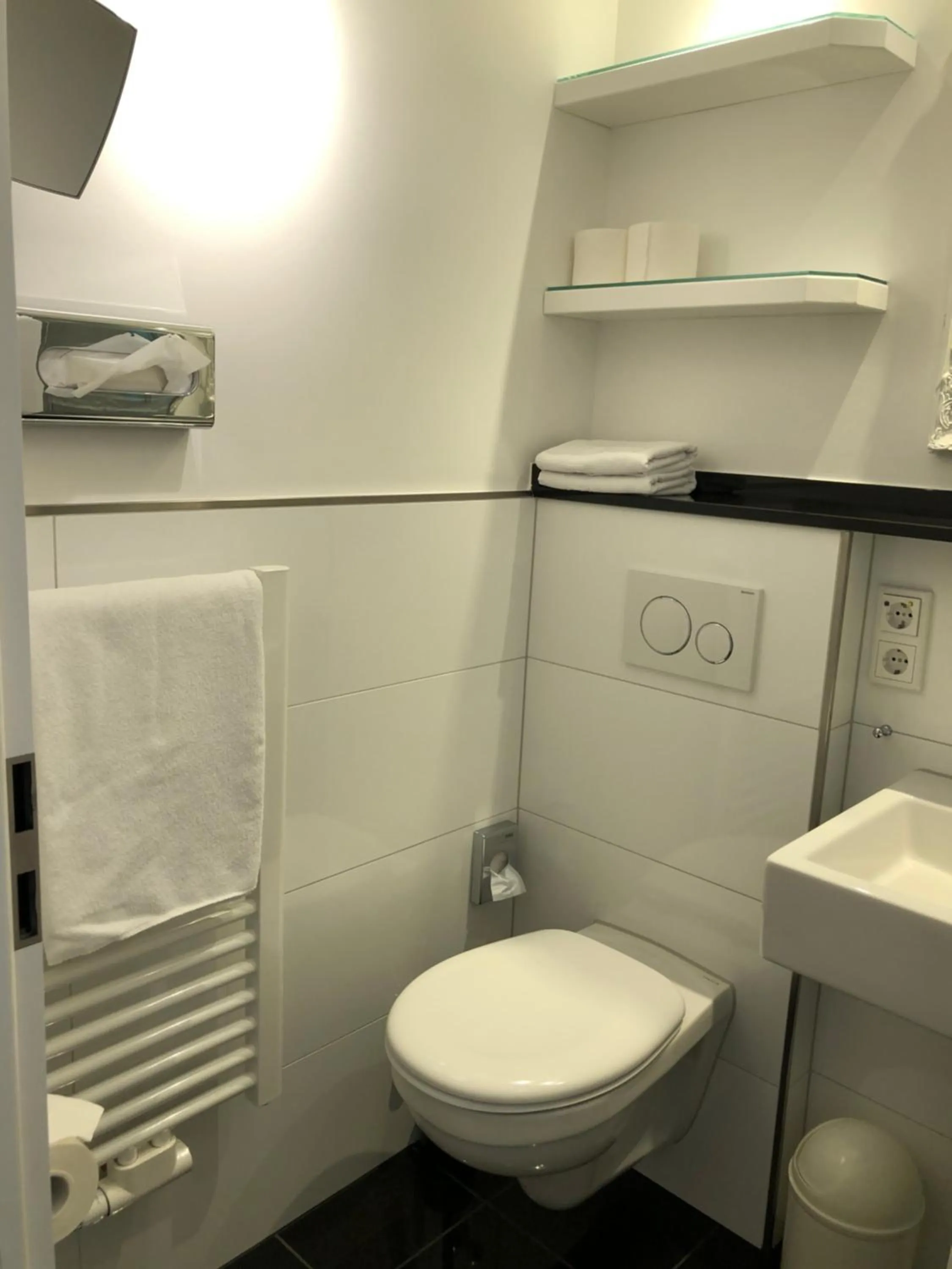 Toilet in Hotel Wünschmann