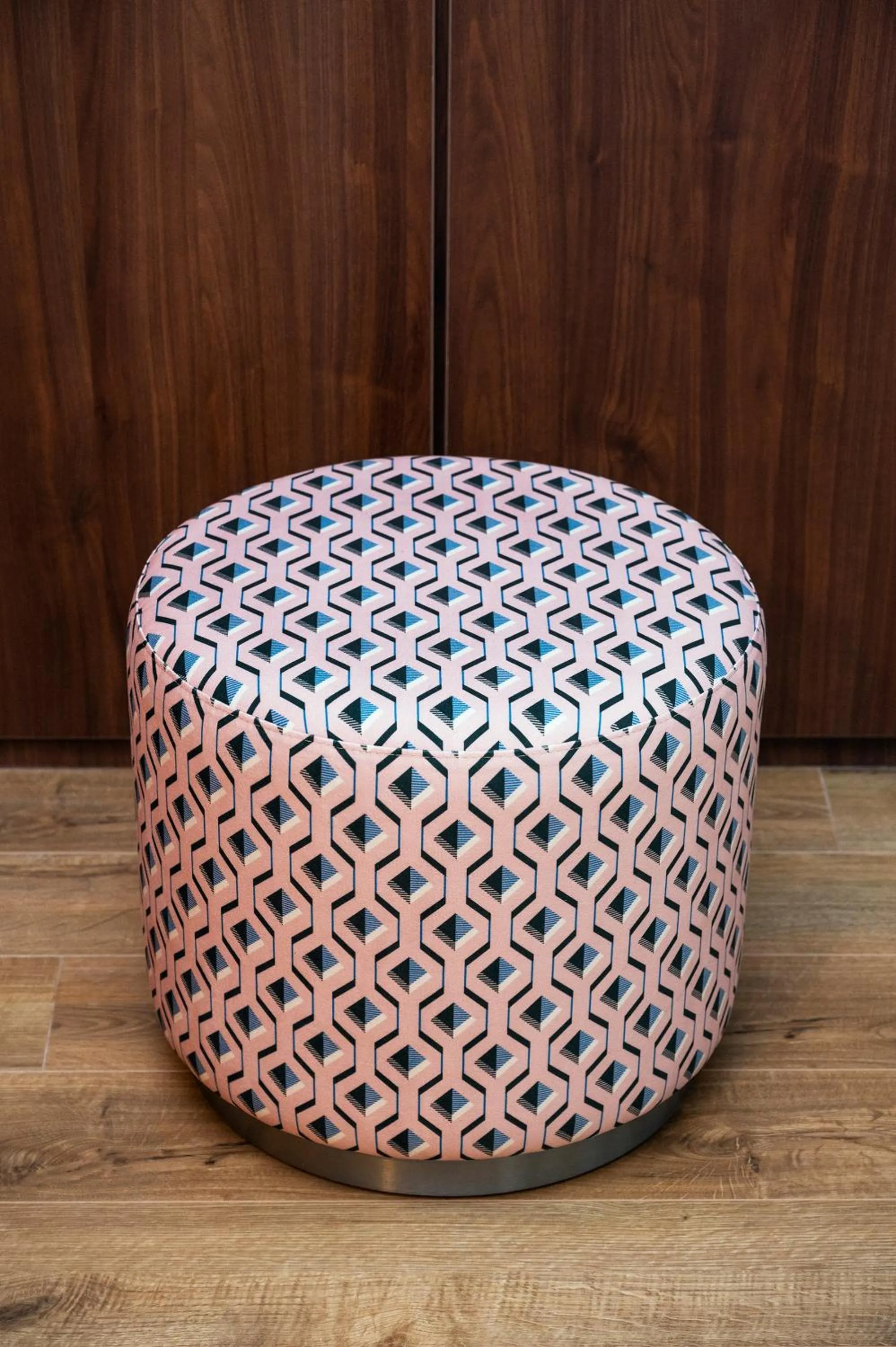 hair dresser in SWU Magazine Rooms