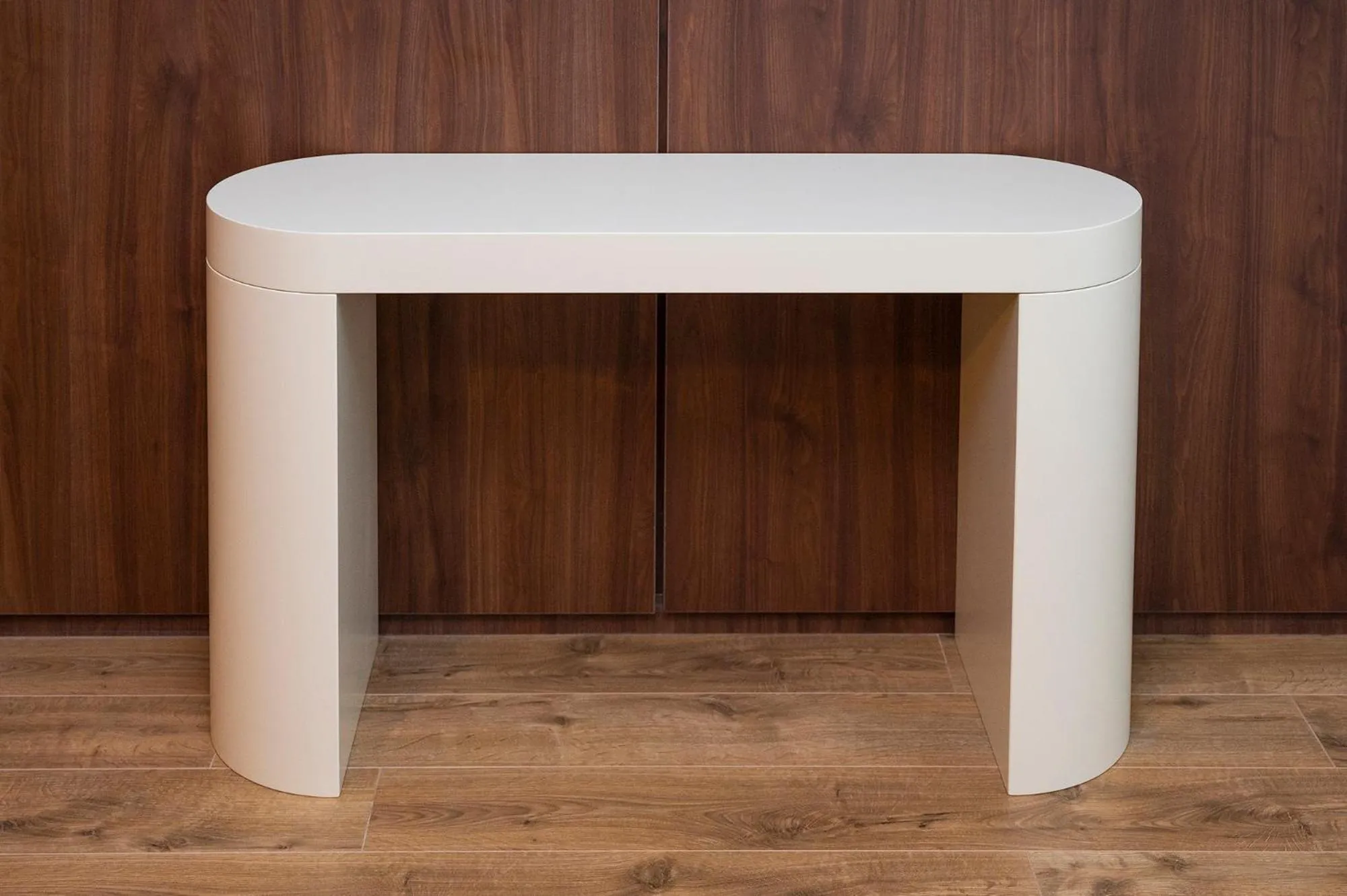 Photo of the whole room in SWU Magazine Rooms