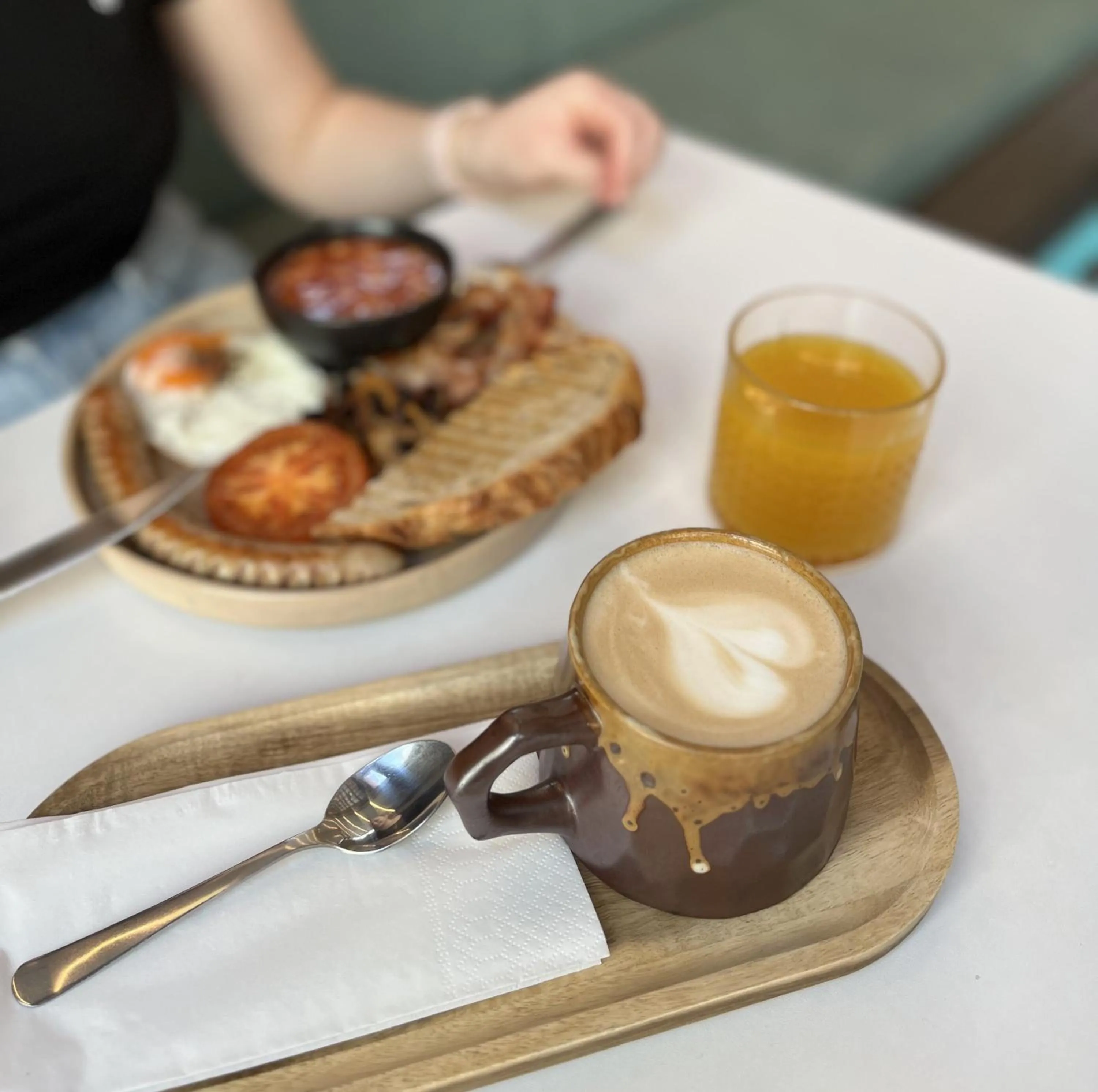Breakfast in SWU Magazine Rooms