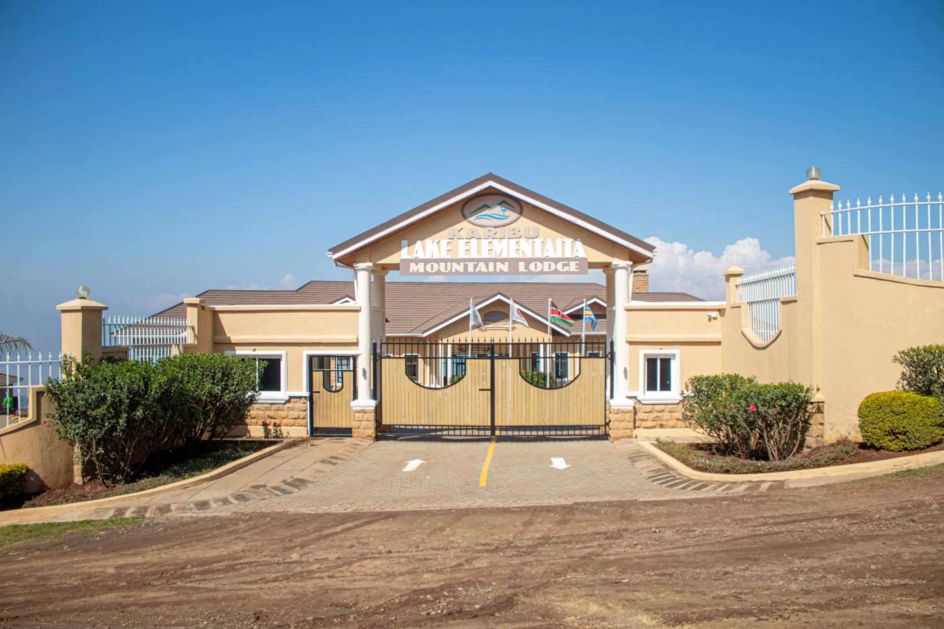 Facade/entrance in Lake Elementaita Mountain Lodge