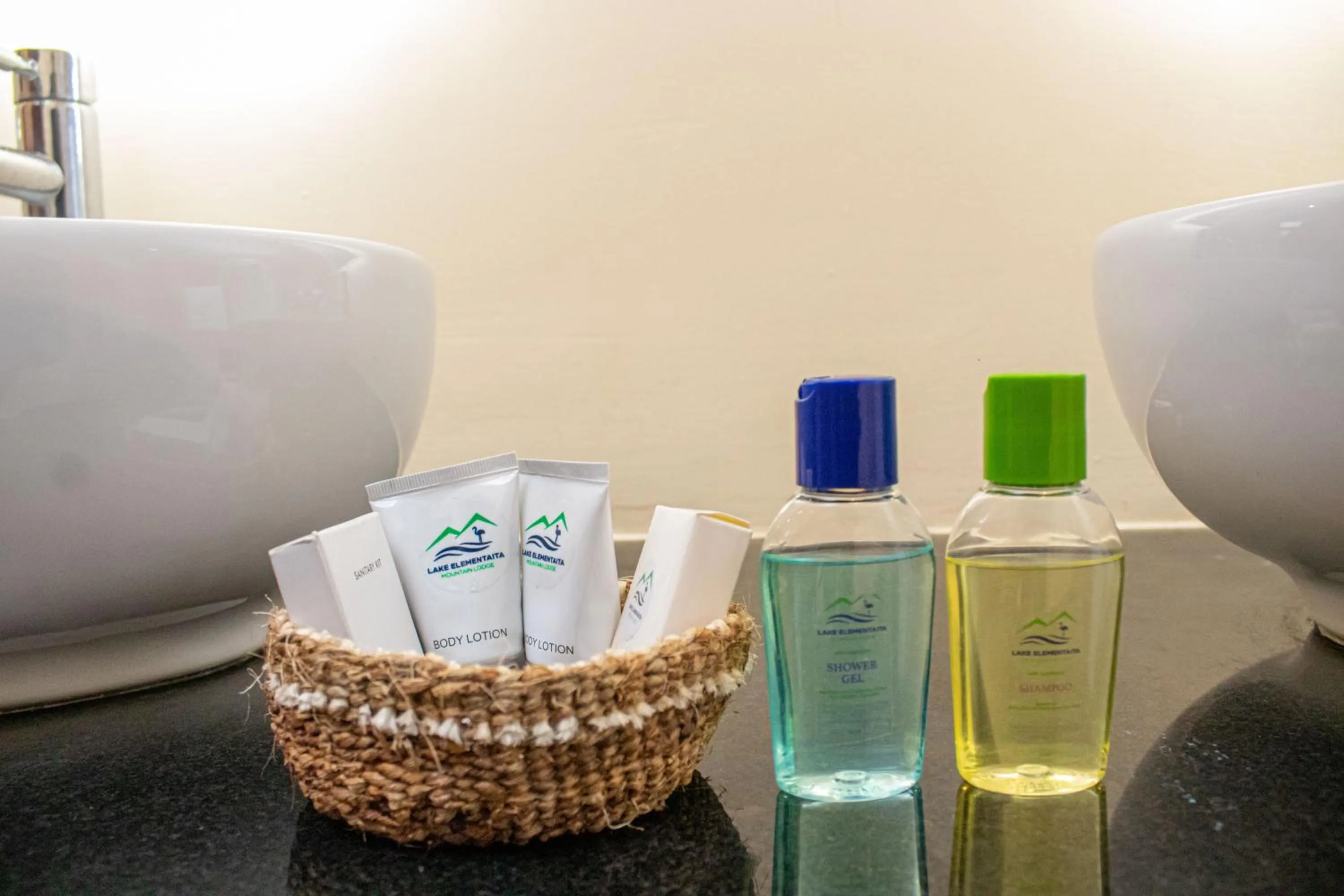 Bathroom in Lake Elementaita Mountain Lodge