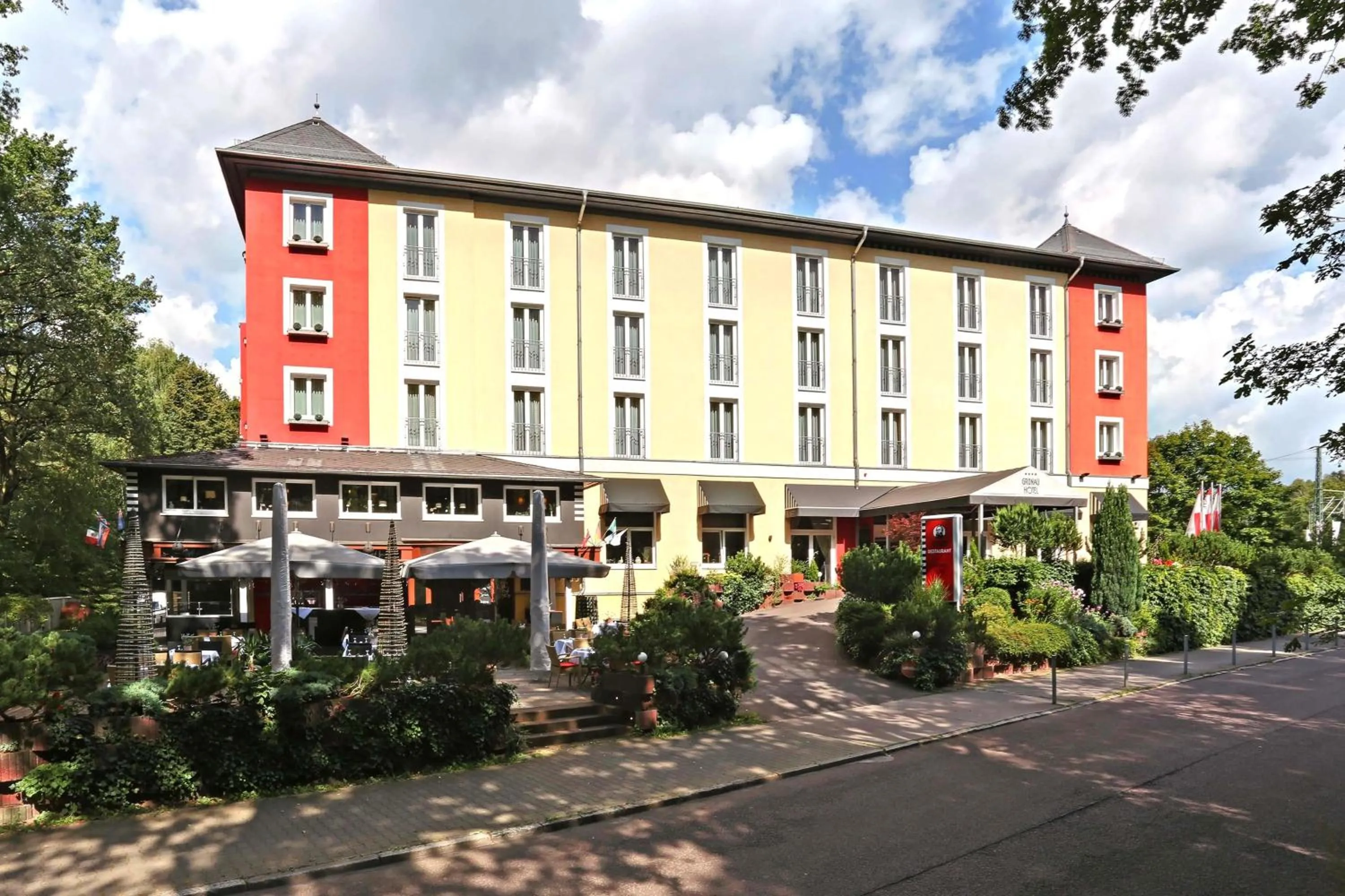 Property building in Grünau Hotel