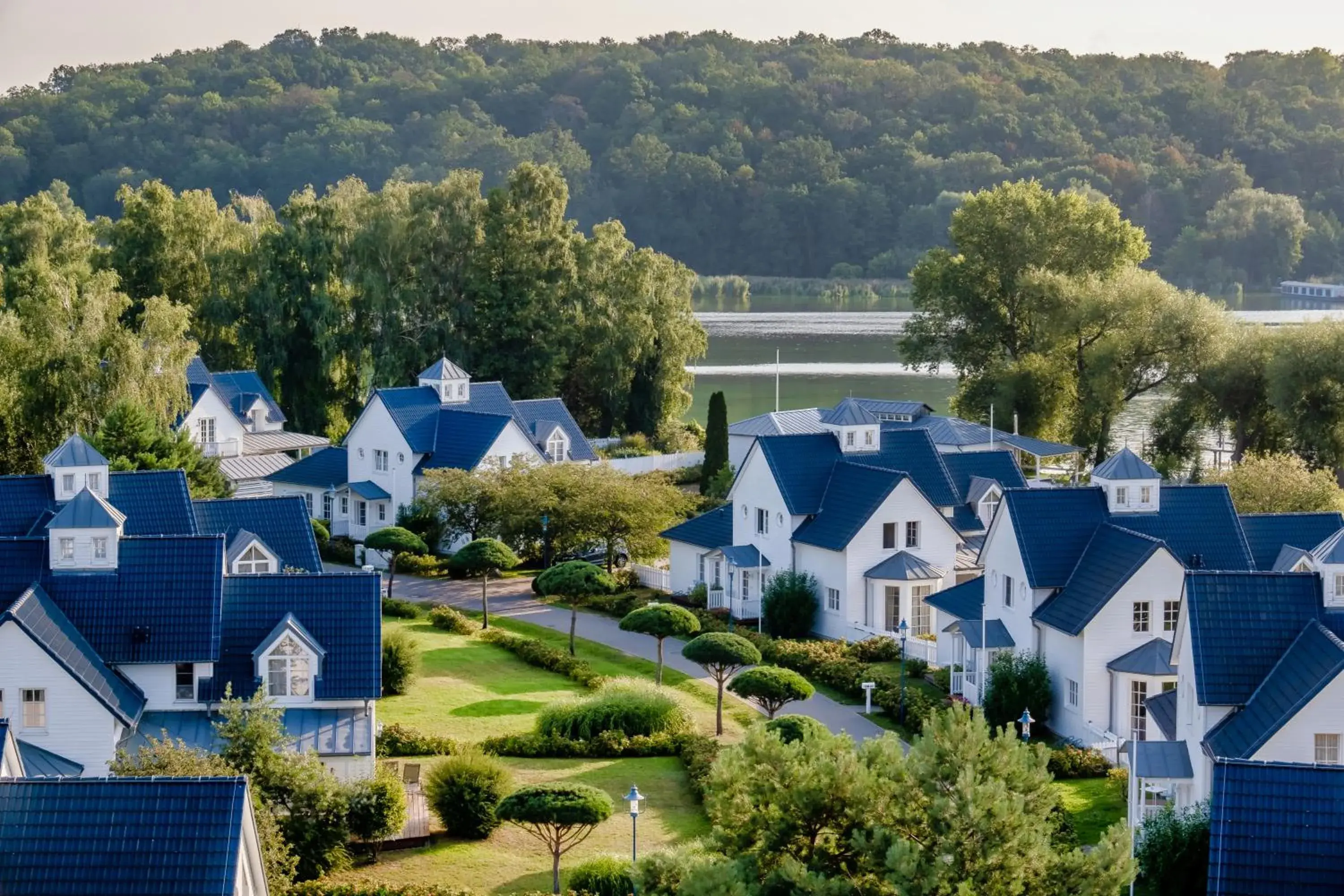 Property building in Precise Resort Schwielowsee - Apartments Property building in Precise Resort Schwielowsee - Apartments