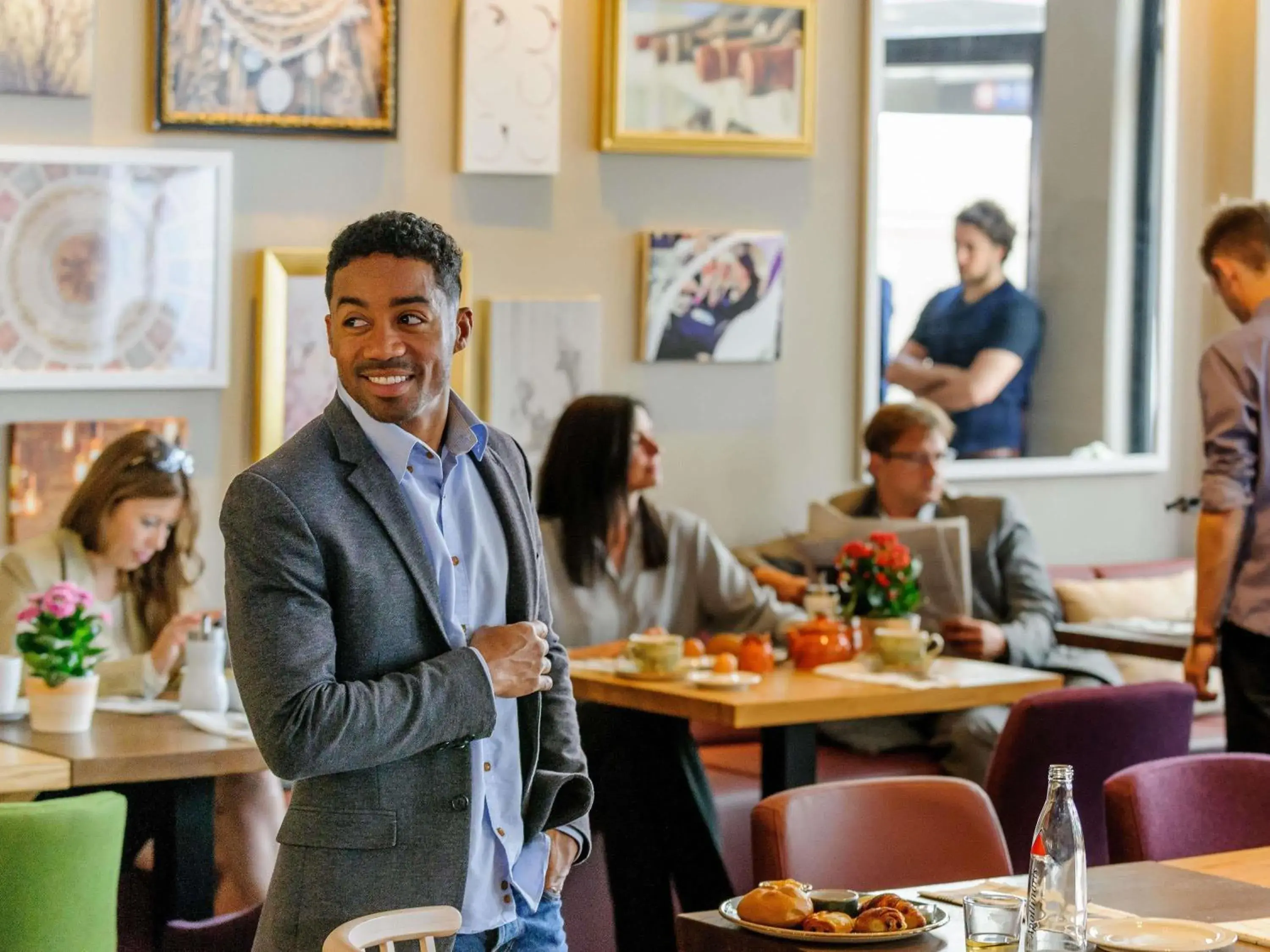 Restaurant/places to eat in Mercure München City Center Restaurant/places to eat in Mercure München City Center