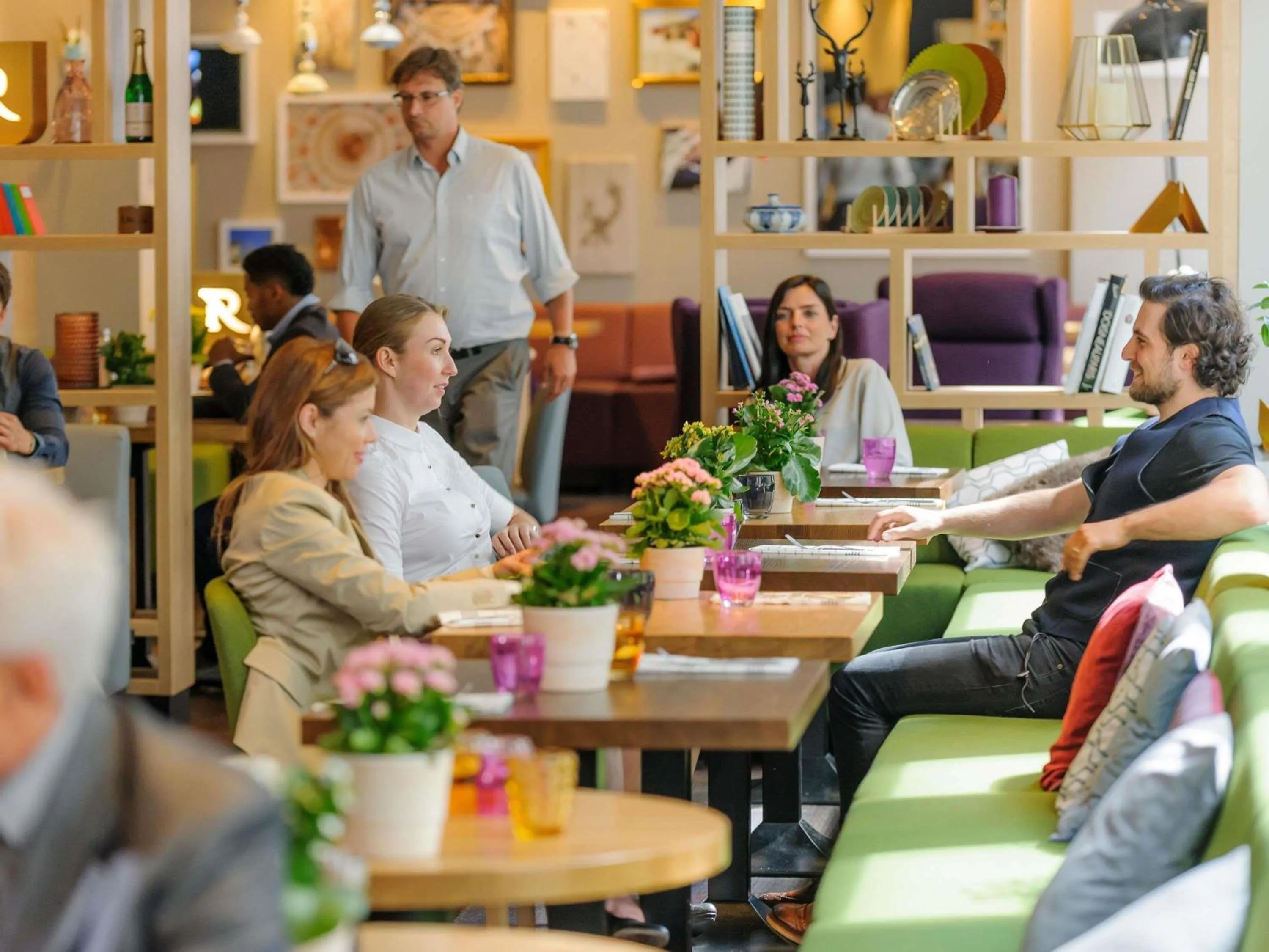 Restaurant/places to eat in Mercure München City Center