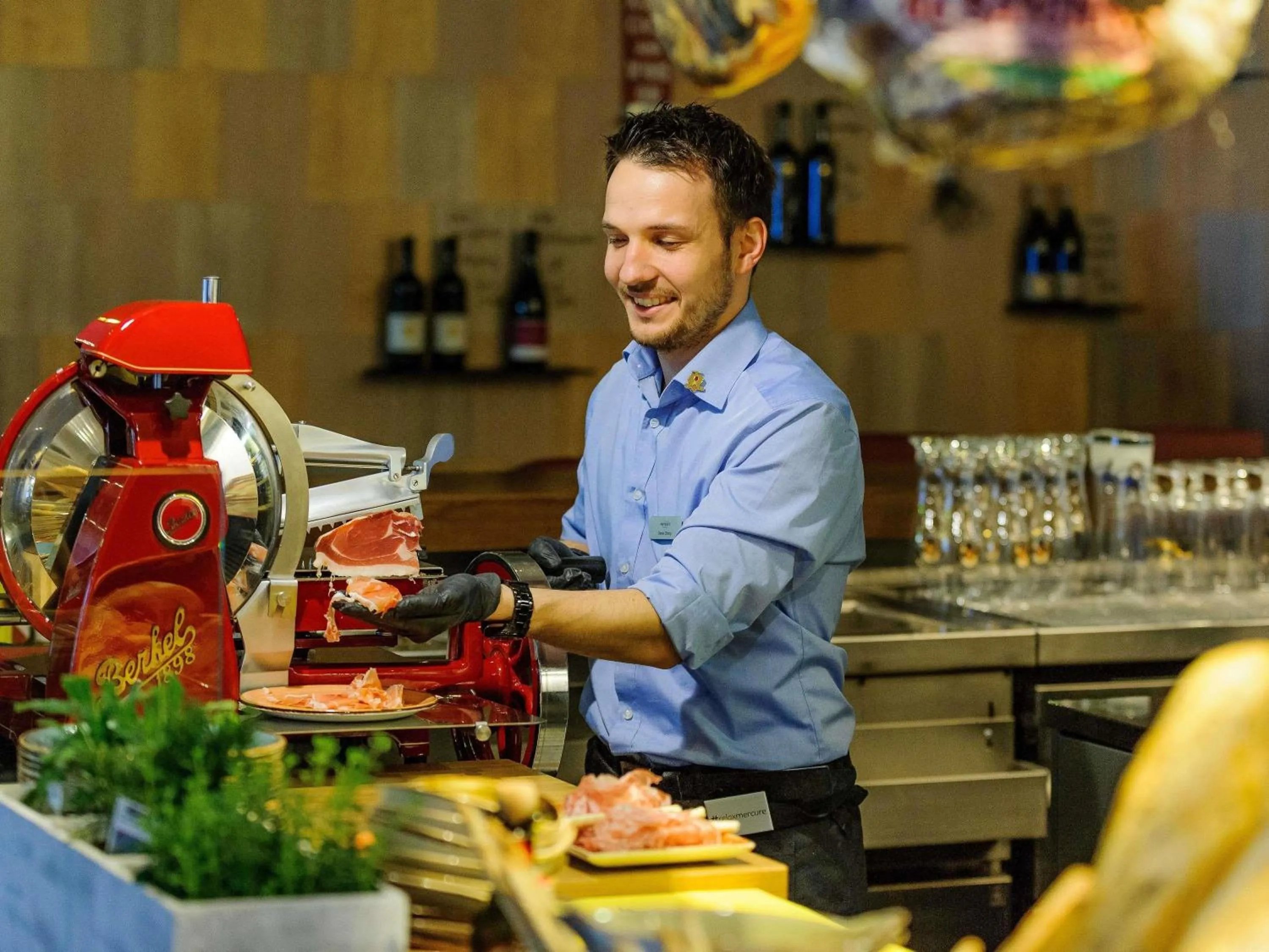 Lounge or bar in Mercure München City Center