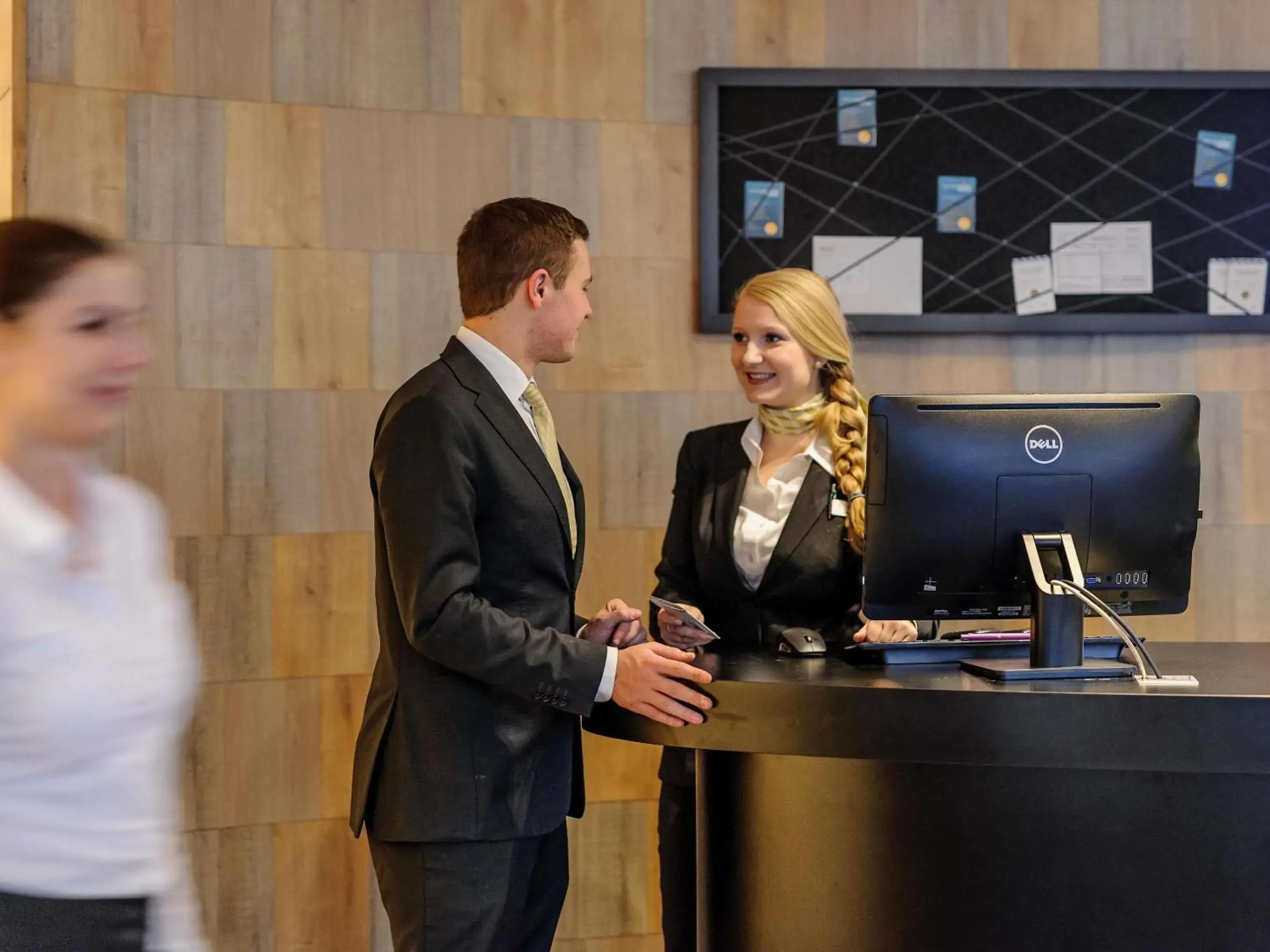 Lobby or reception in Mercure München City Center Lobby or reception in Mercure München City Center