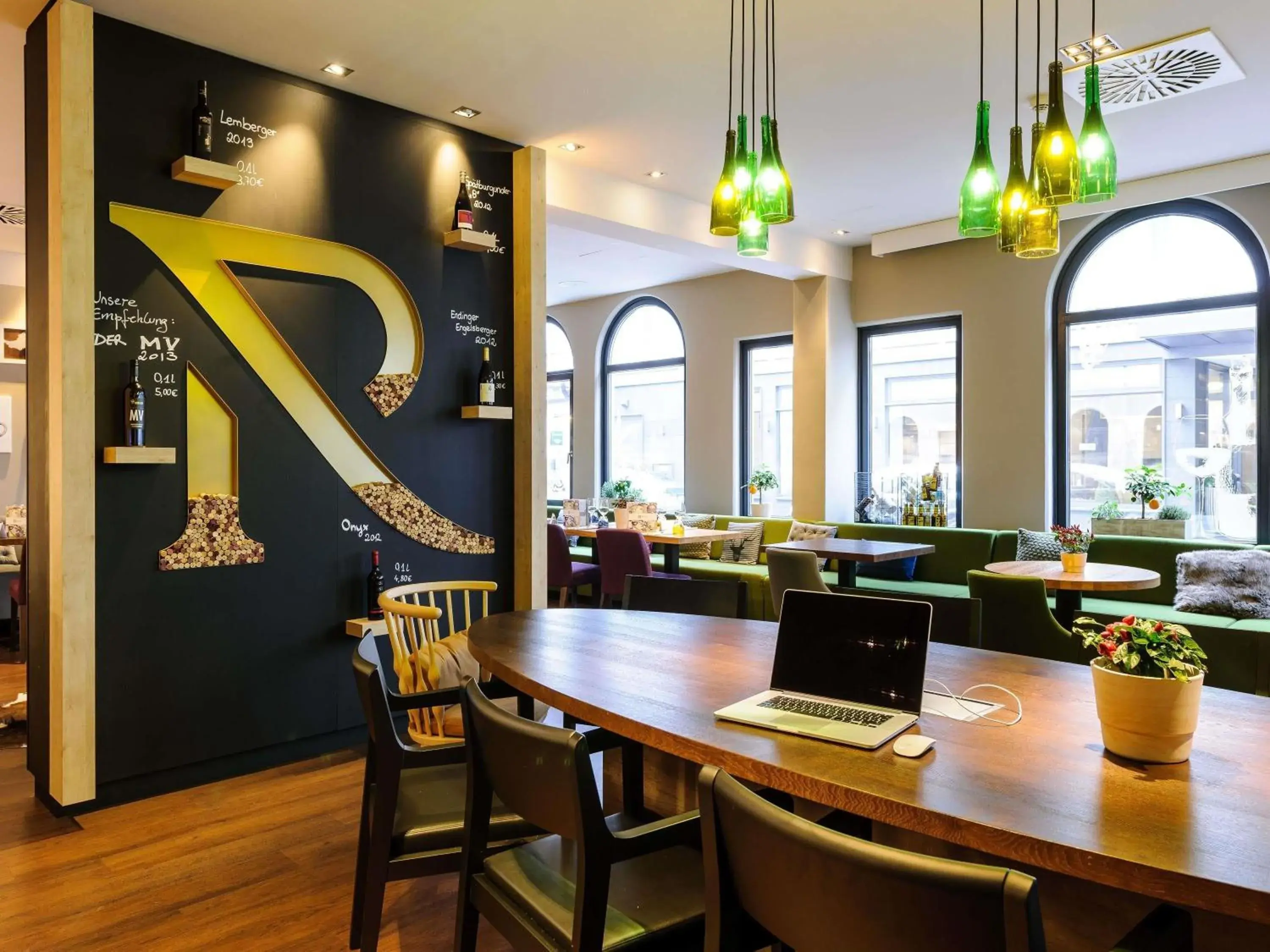 Property building in Mercure München City Center Property building in Mercure München City Center