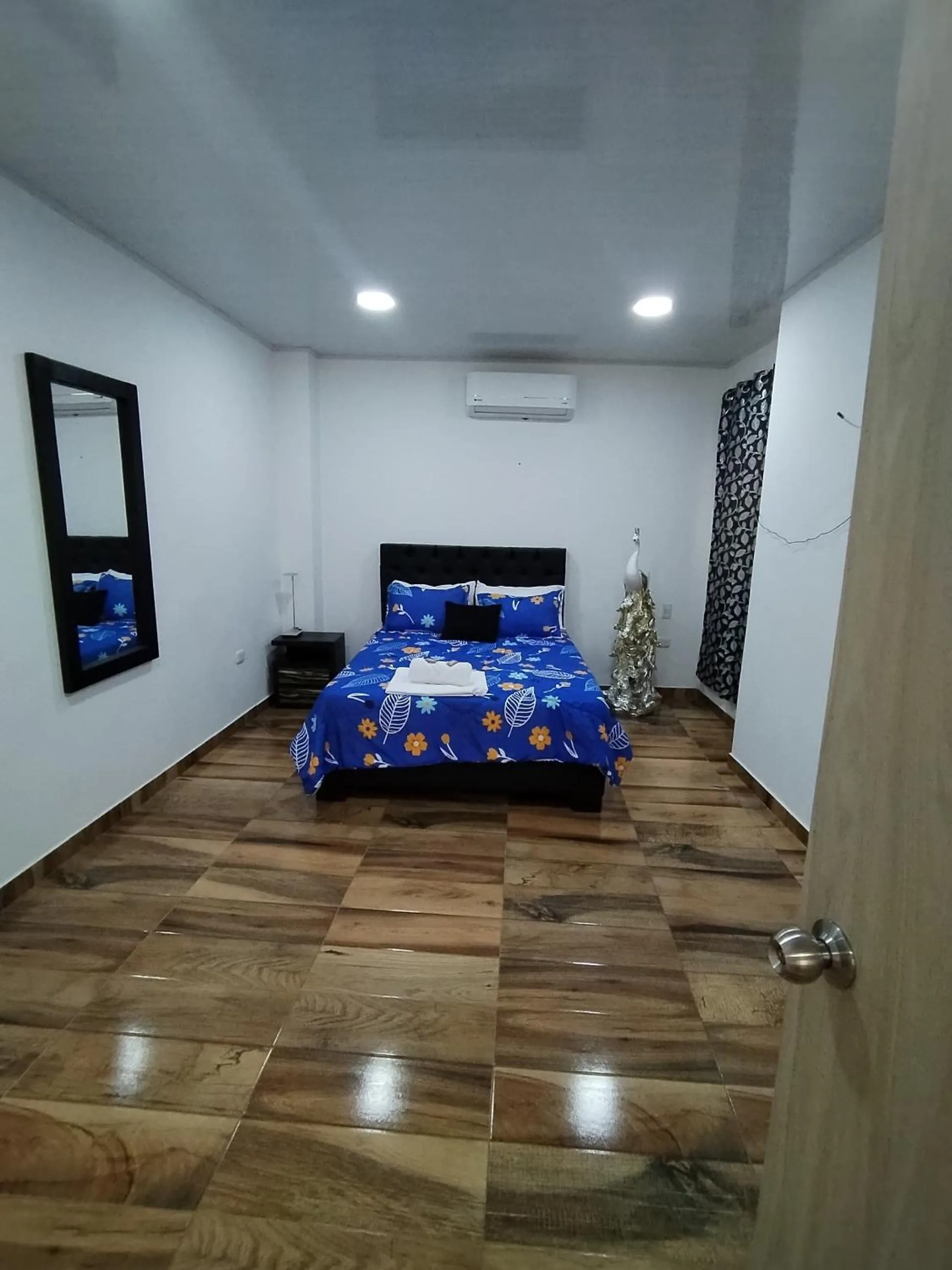 Bedroom, Bed in Hotel Real del Valle