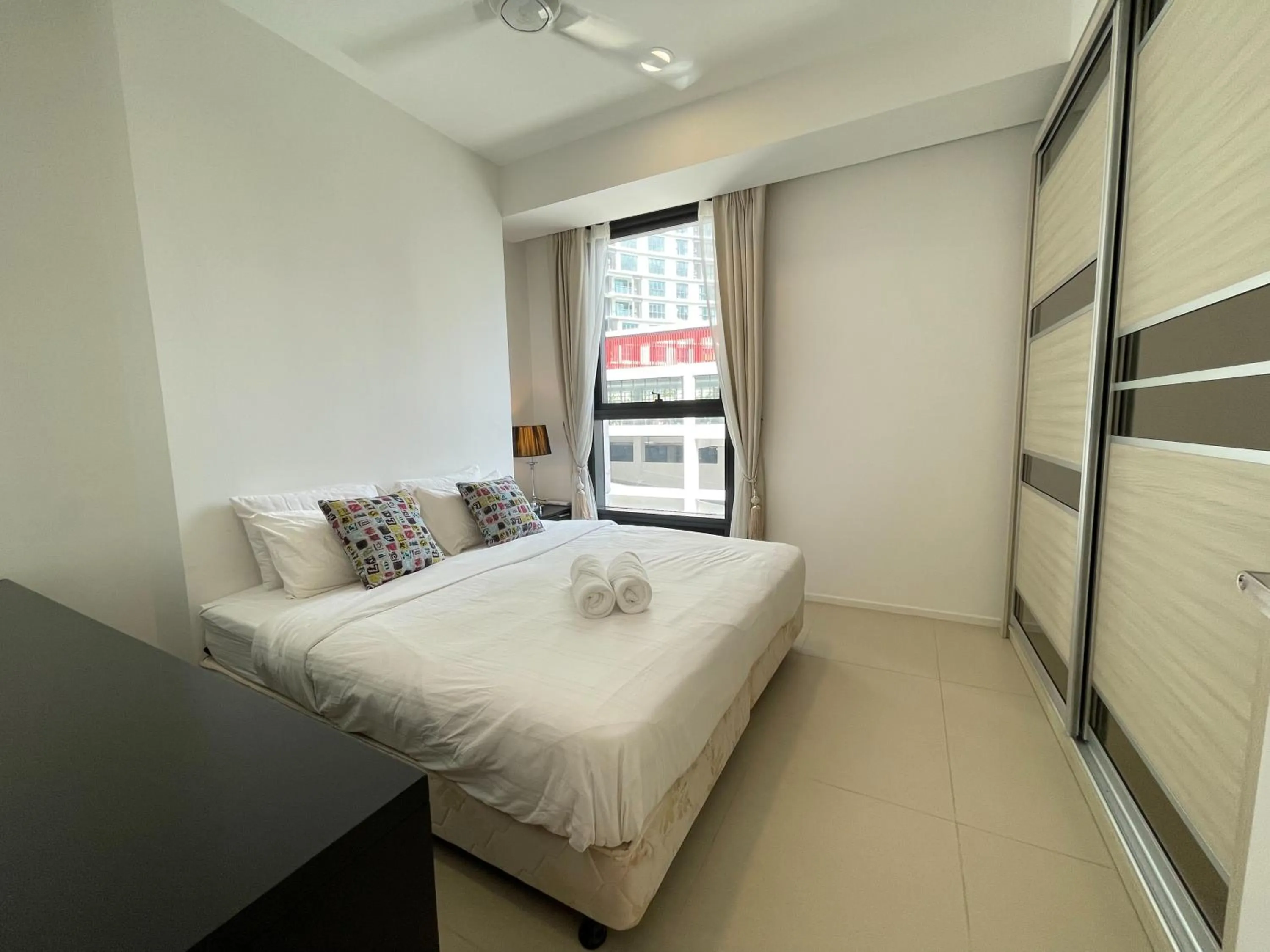 Bed in ARCORIS, MONT KIARA by MK HOME