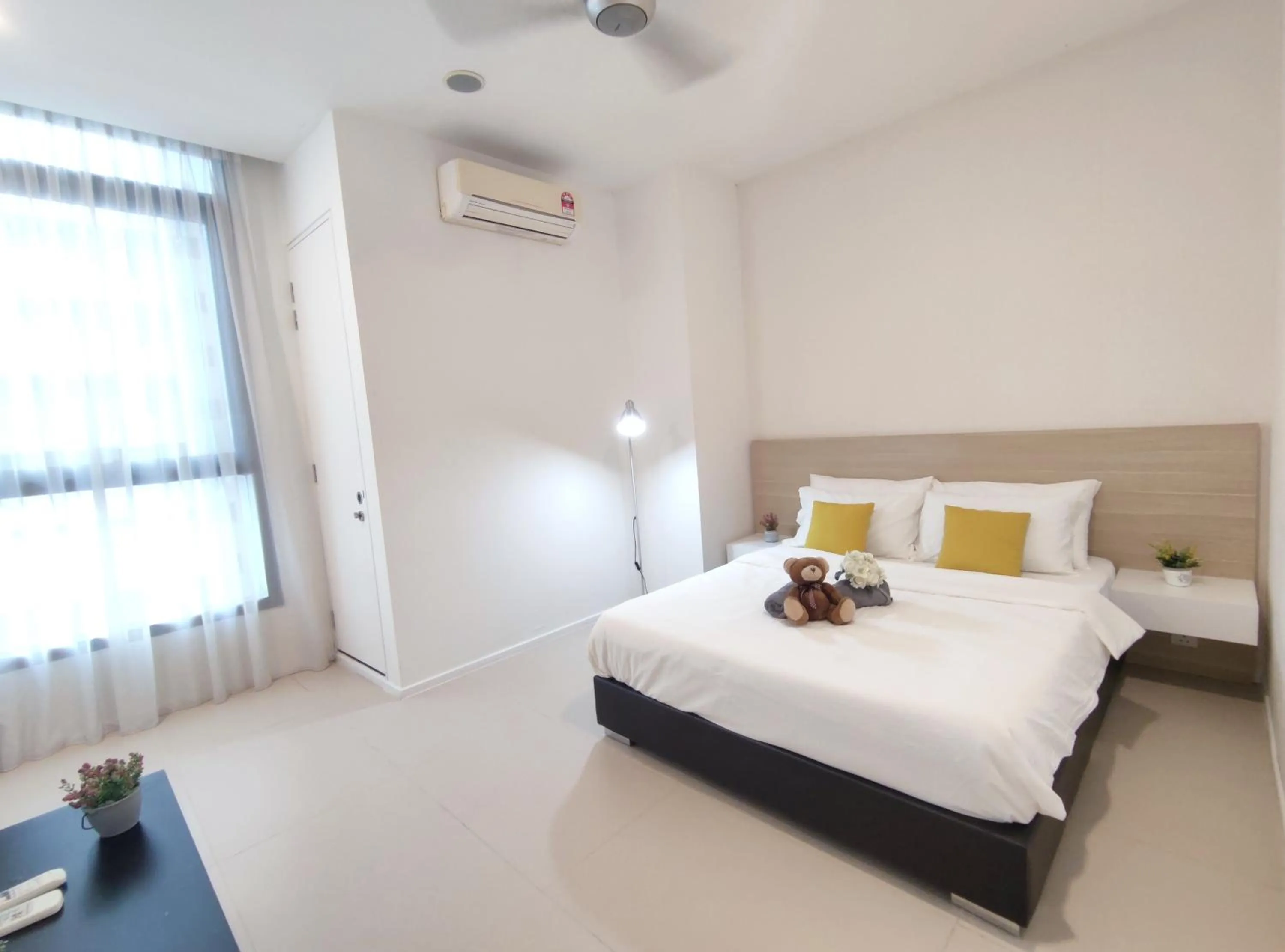 Bed in ARCORIS, MONT KIARA by MK HOME