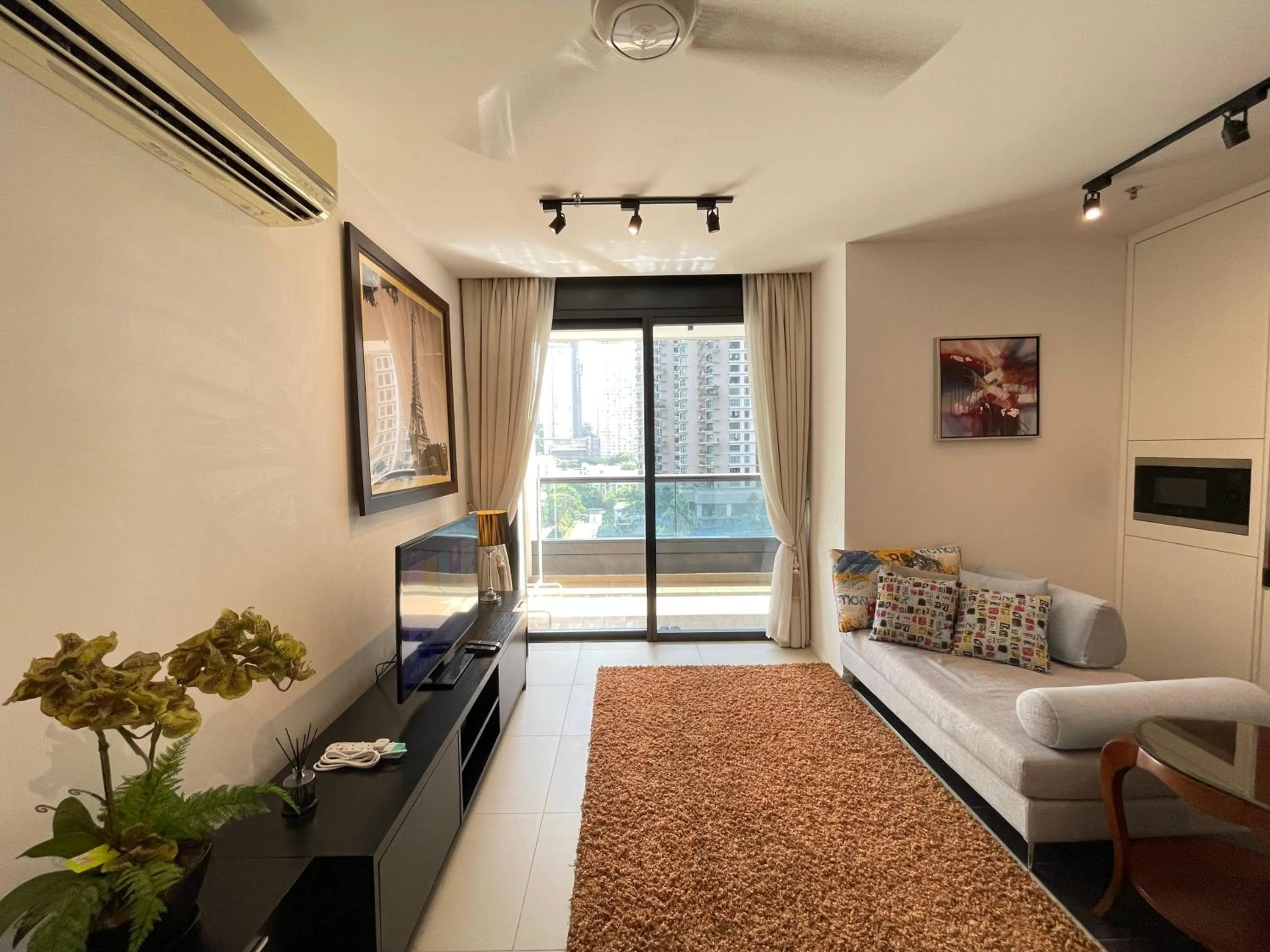 Bed in ARCORIS, MONT KIARA by MK HOME