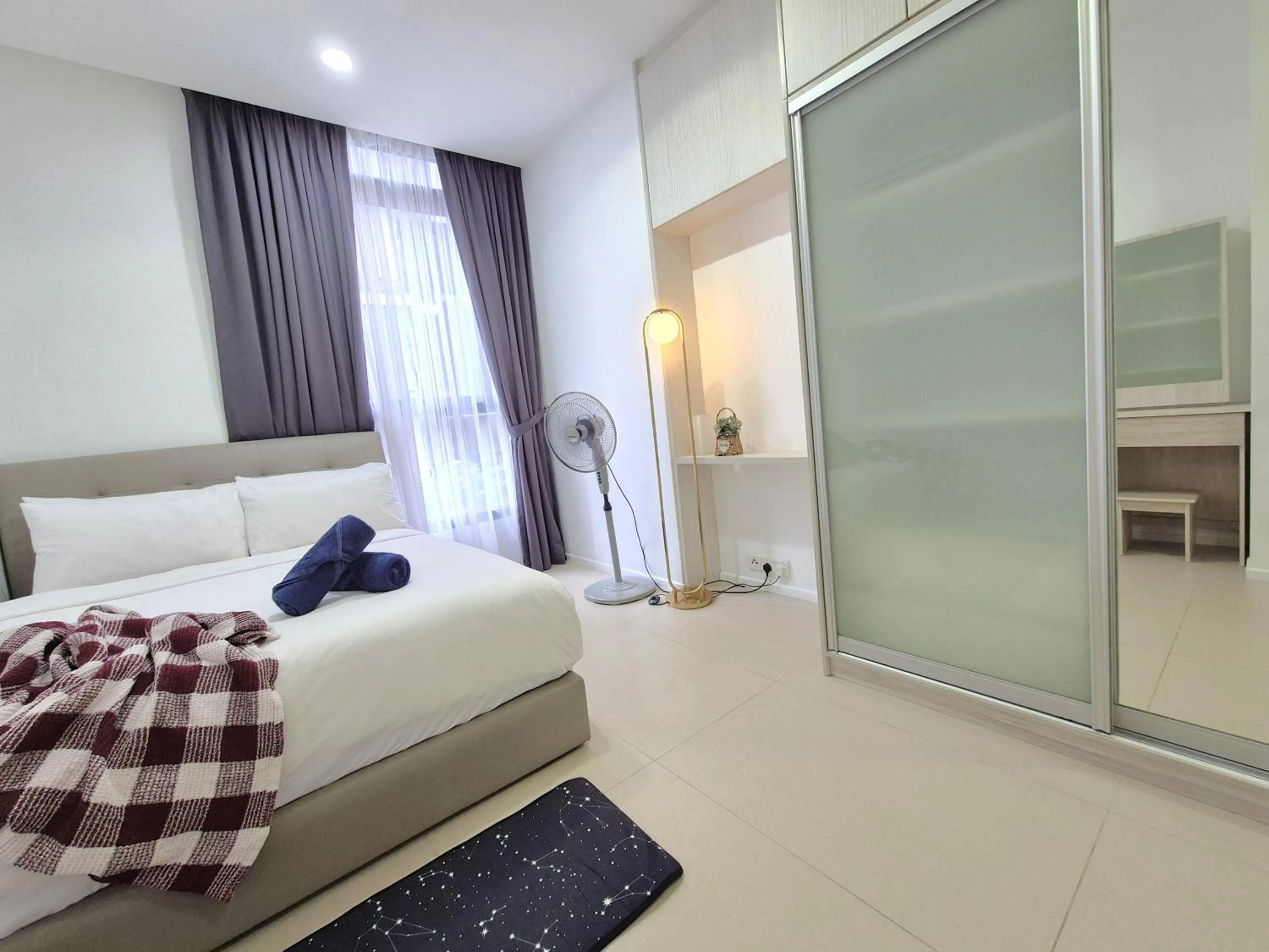 Bed in ARCORIS, MONT KIARA by MK HOME