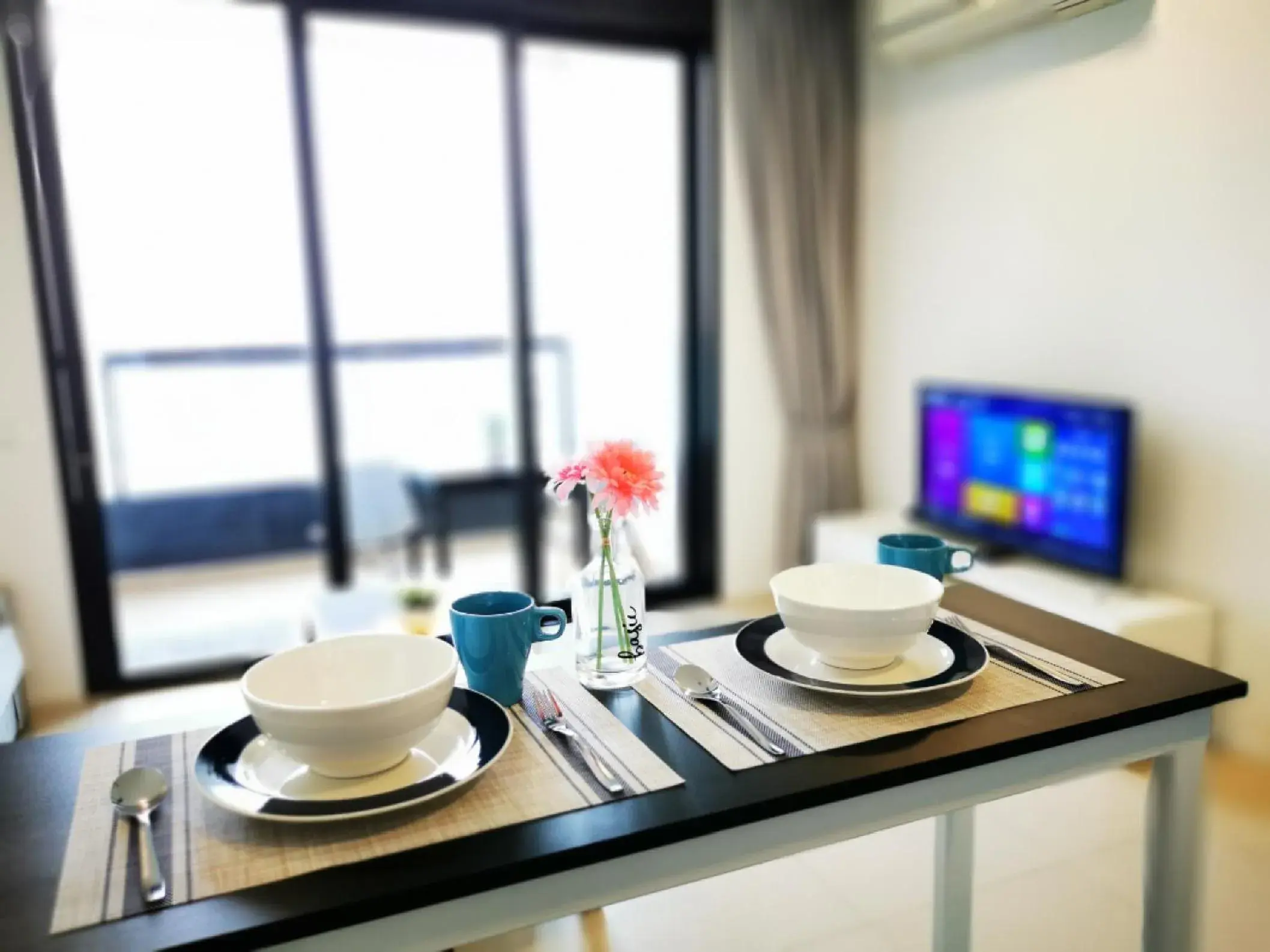 Dining area in ARCORIS, MONT KIARA