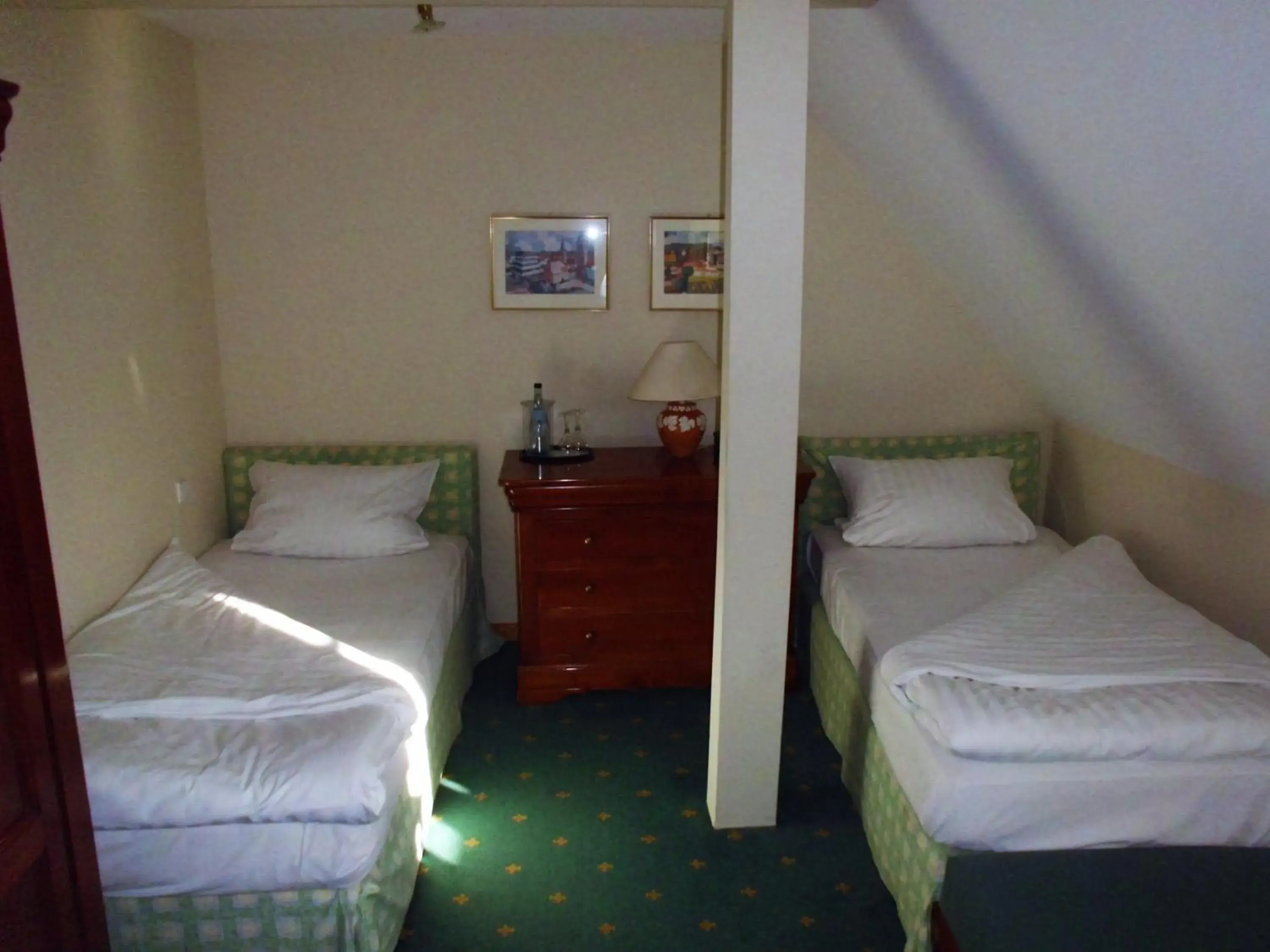 Classic Twin Room in Hotel Freihof Classic Twin Room in Hotel Freihof