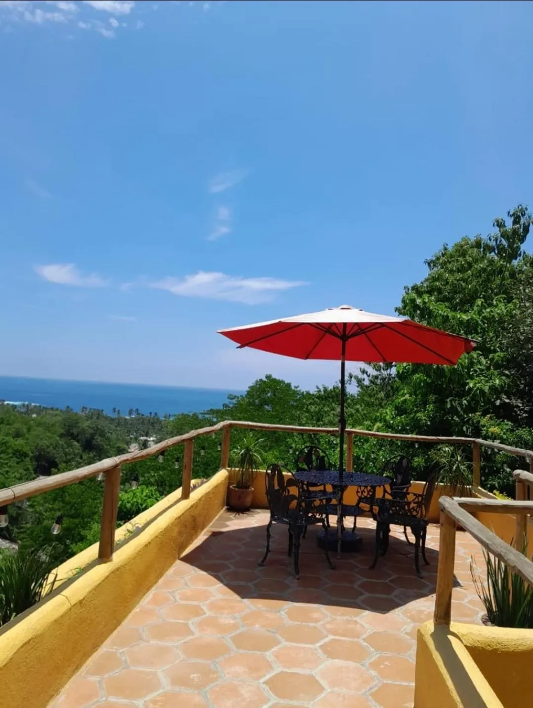 Balcony/Terrace in Hotel Quinto Sol