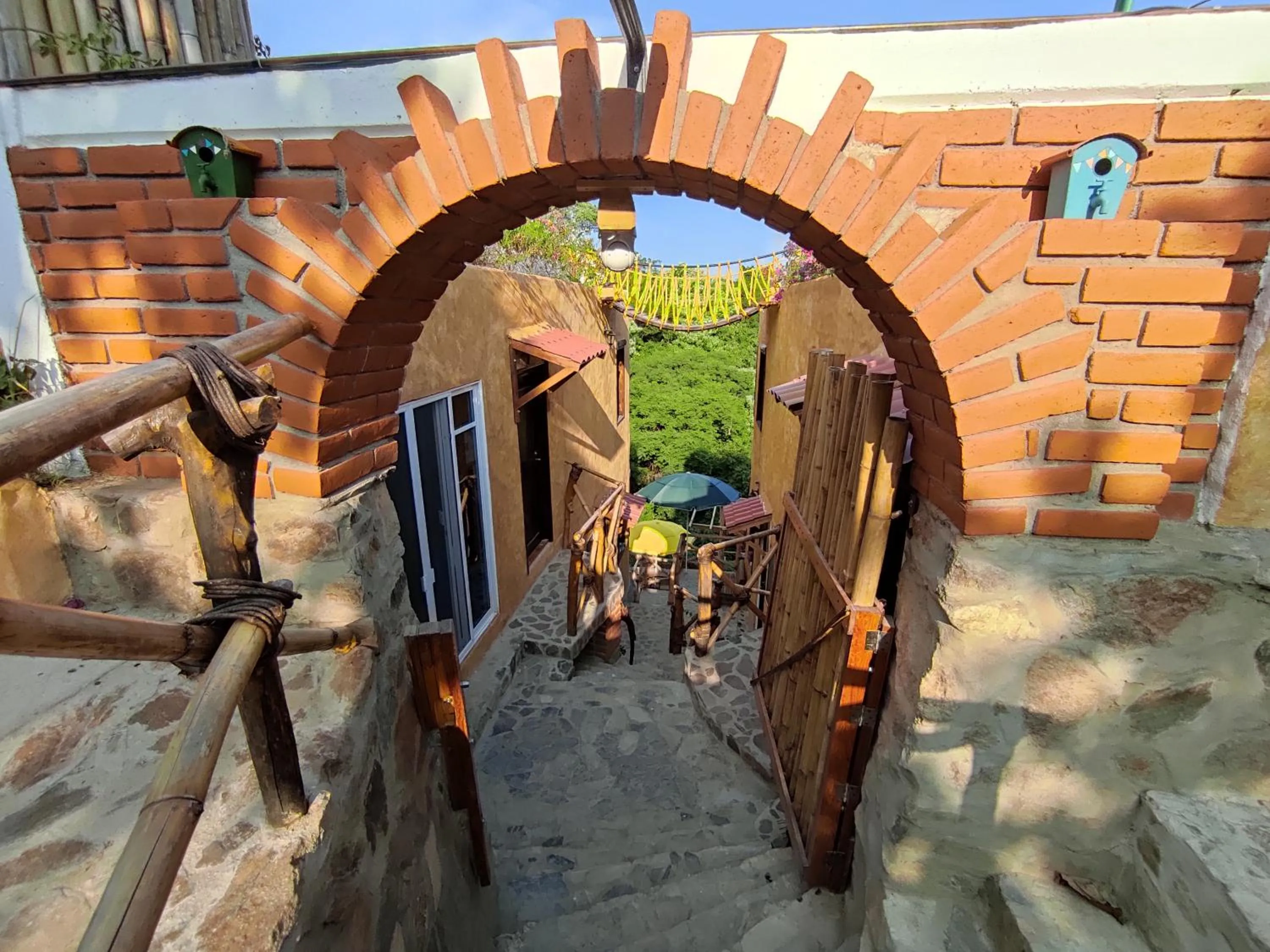 Property building in Hotel Quinto Sol