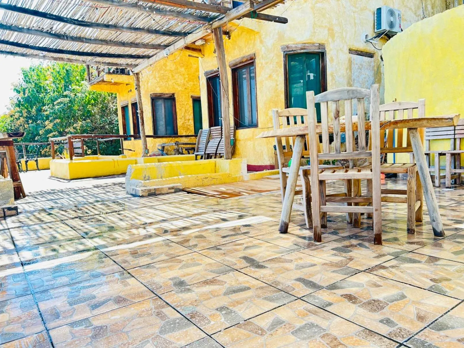 Hotel Quinto Sol
