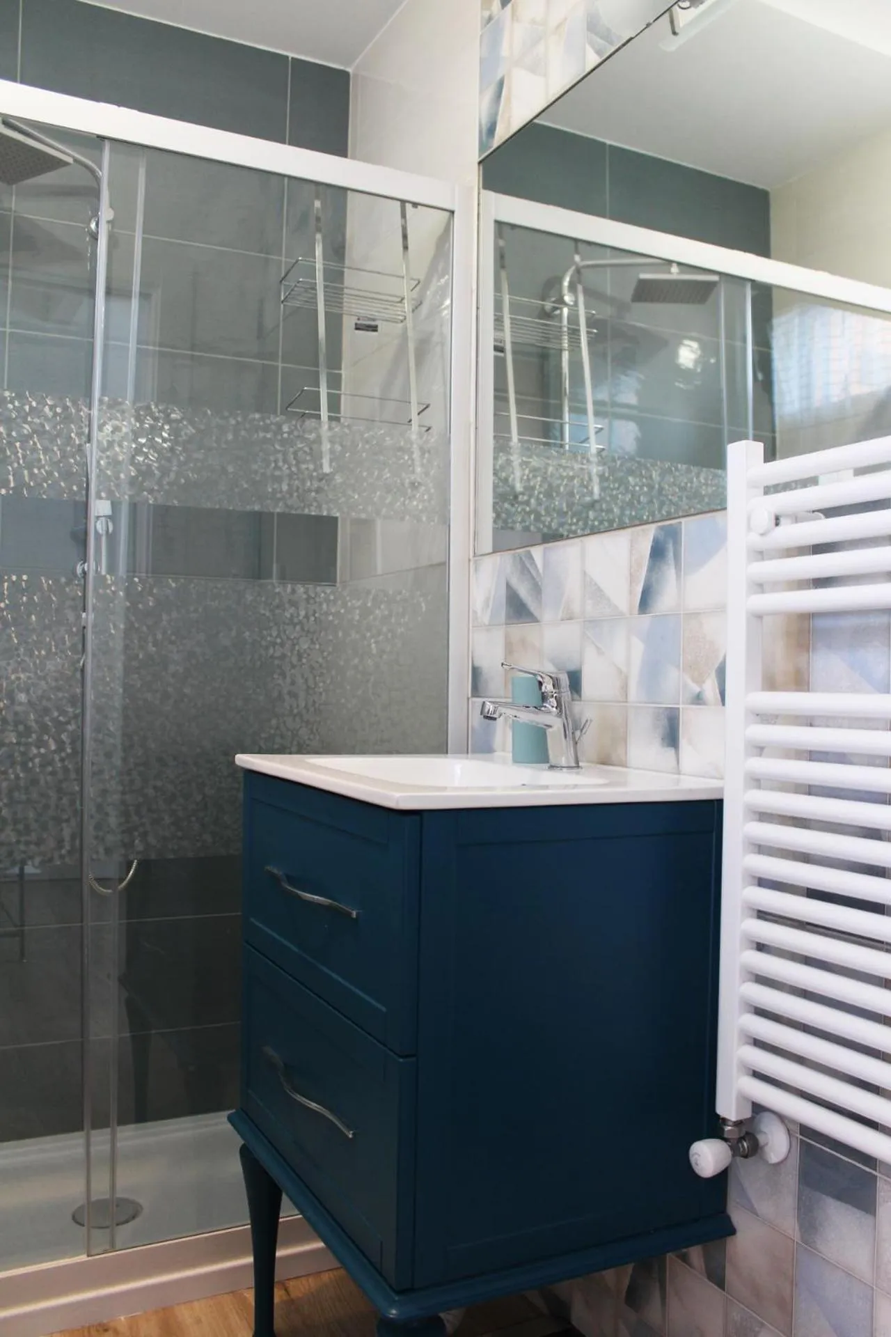 Shower in B&B Villa Lilla