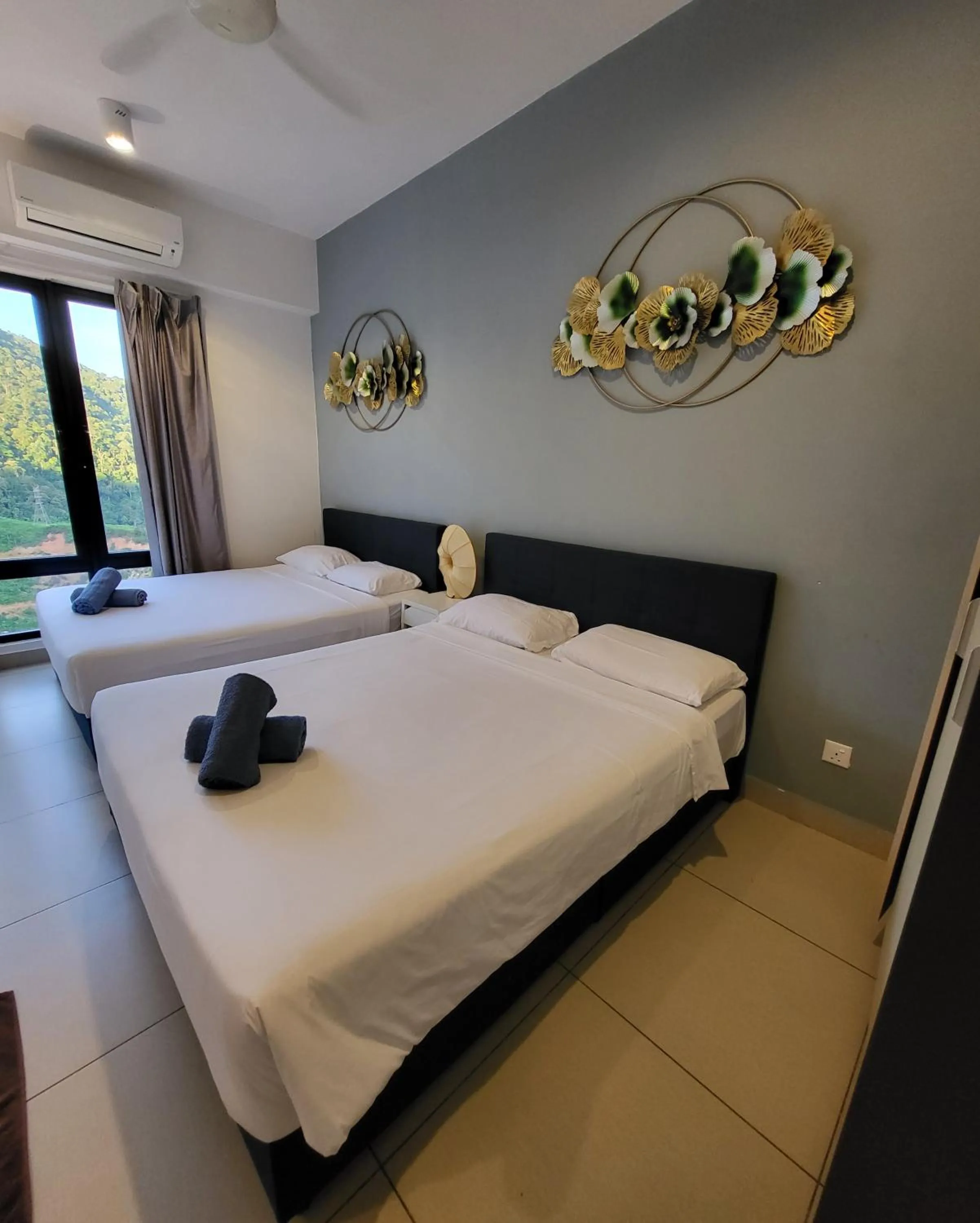 Bedroom, Bed in The Mist@Midhill Genting Highlands (Free Wi-Fi)