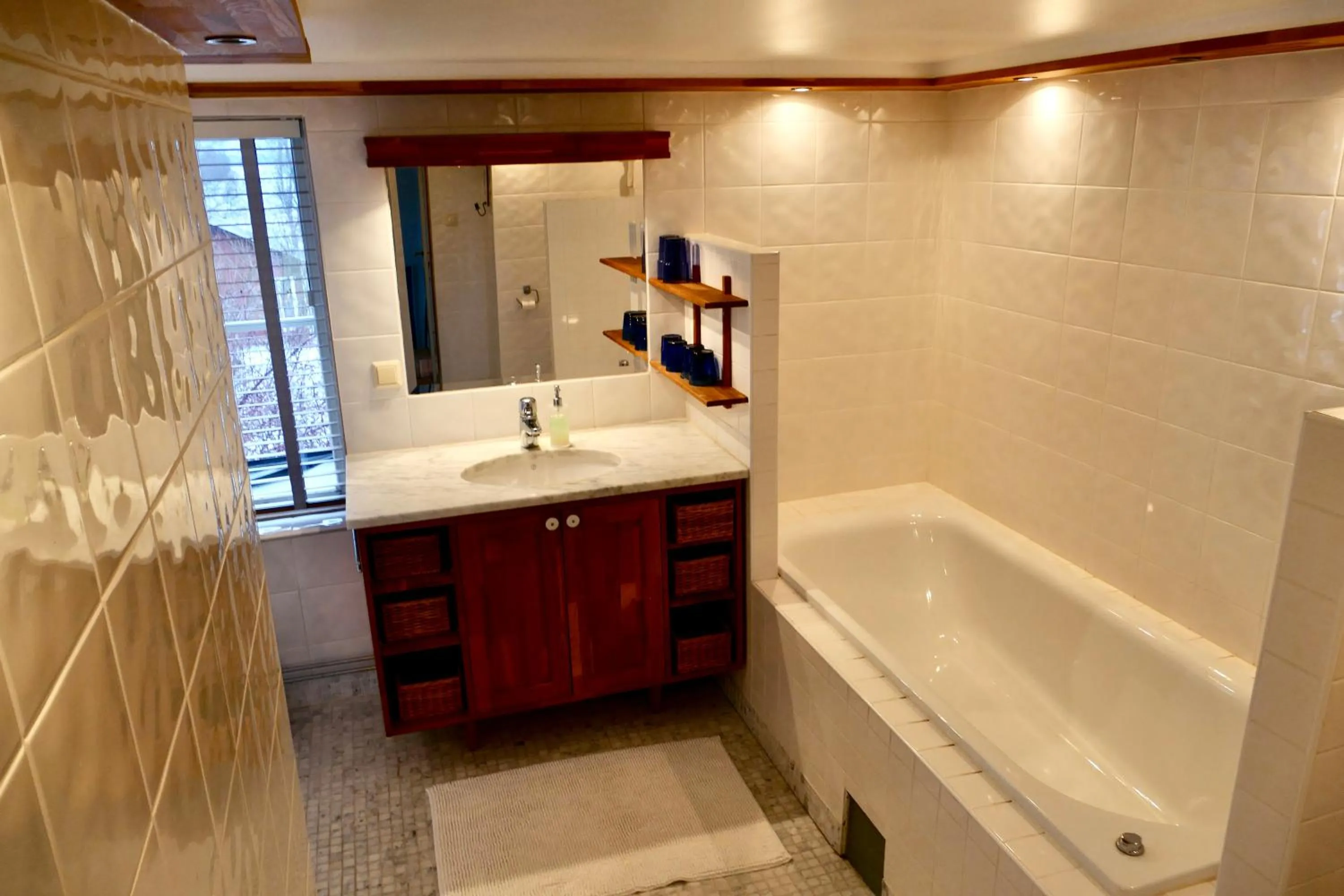 Bath in Sundets Gård - Bed & Breakfast