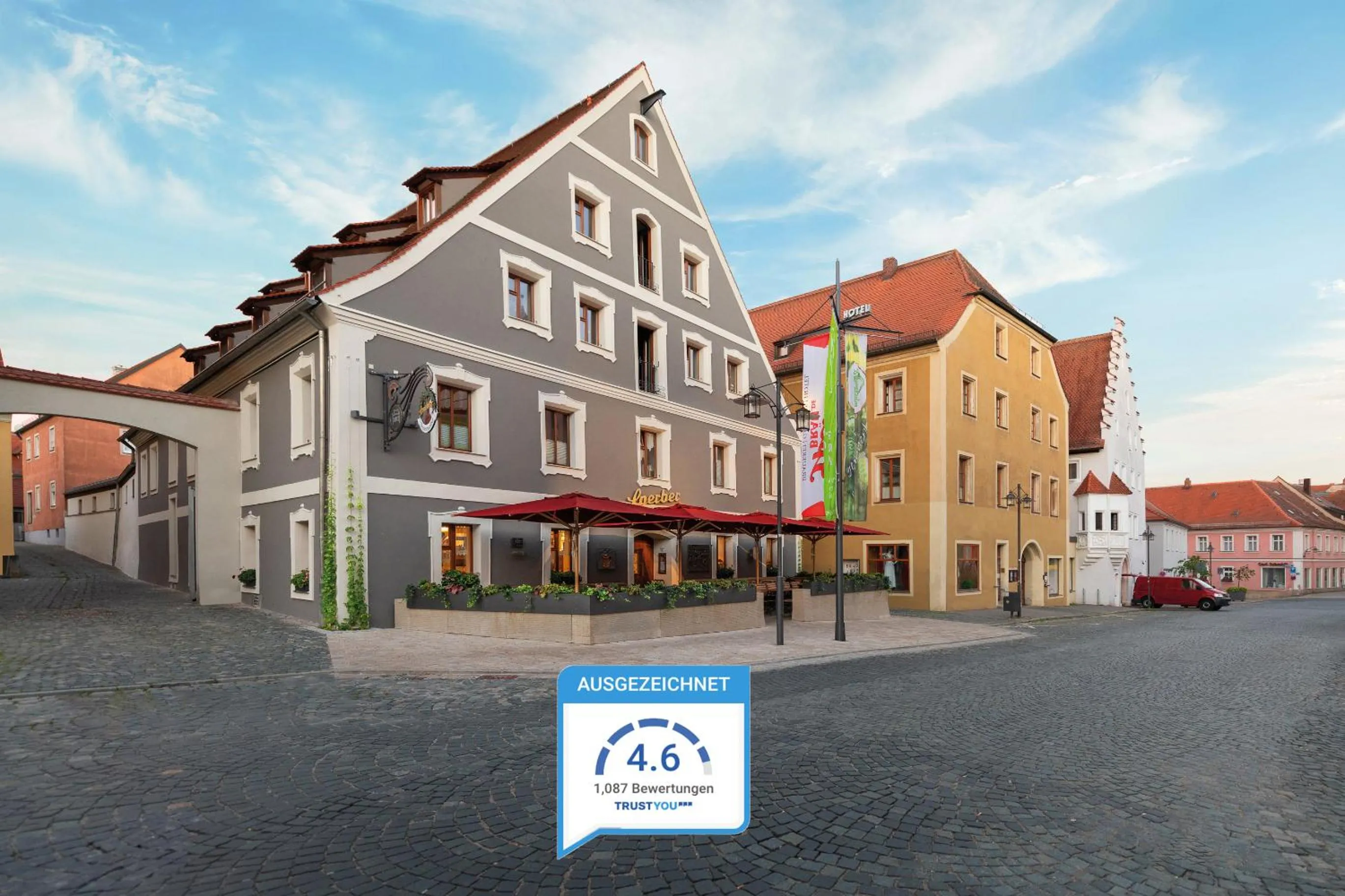 Property building in Sperber Bräu - 3-Sterne-Superior Hotel mit Gasthof und eigener Brauerei - kein Ruhetag