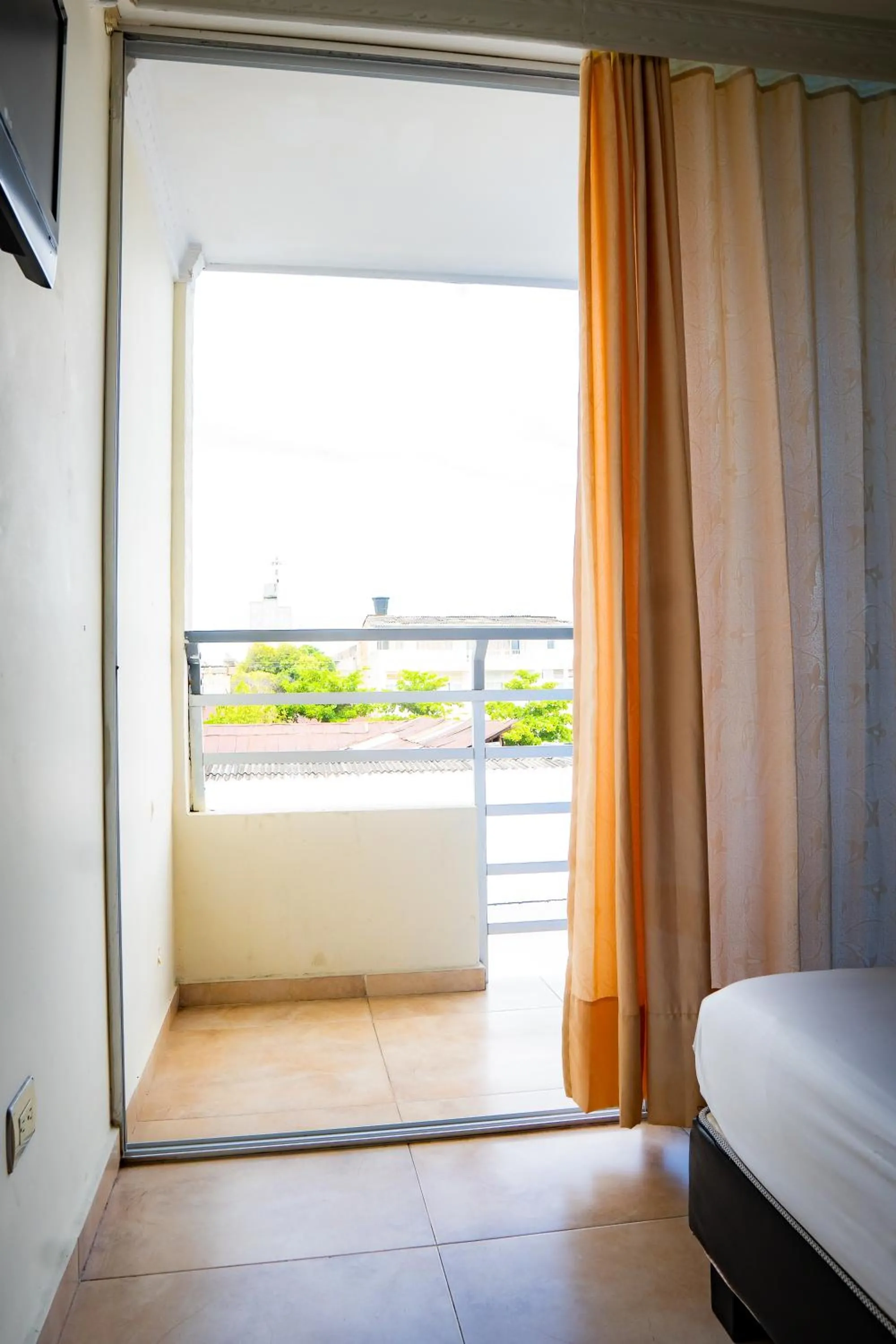 Triple Room in KALINA HOTEL