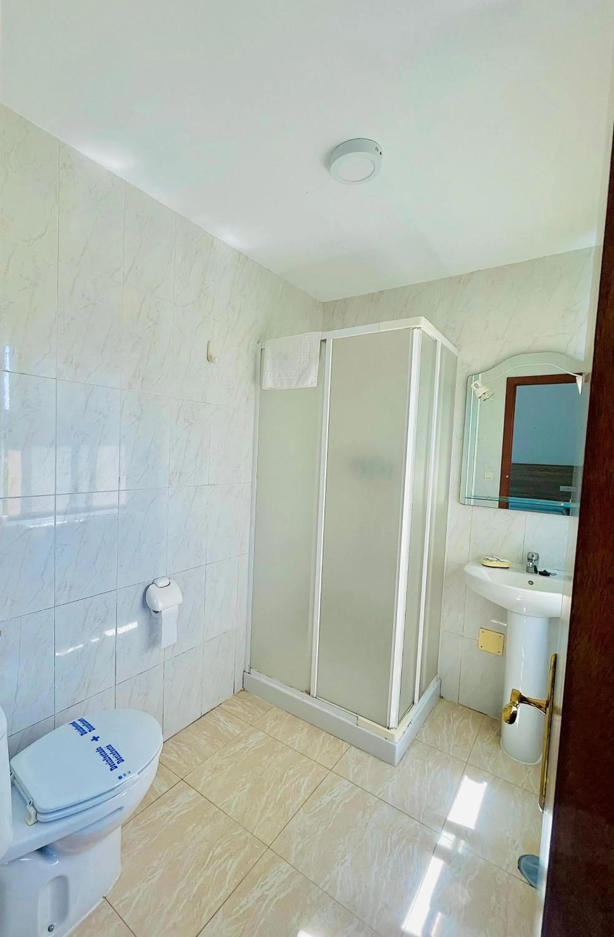 Bathroom in Pensión Costiña