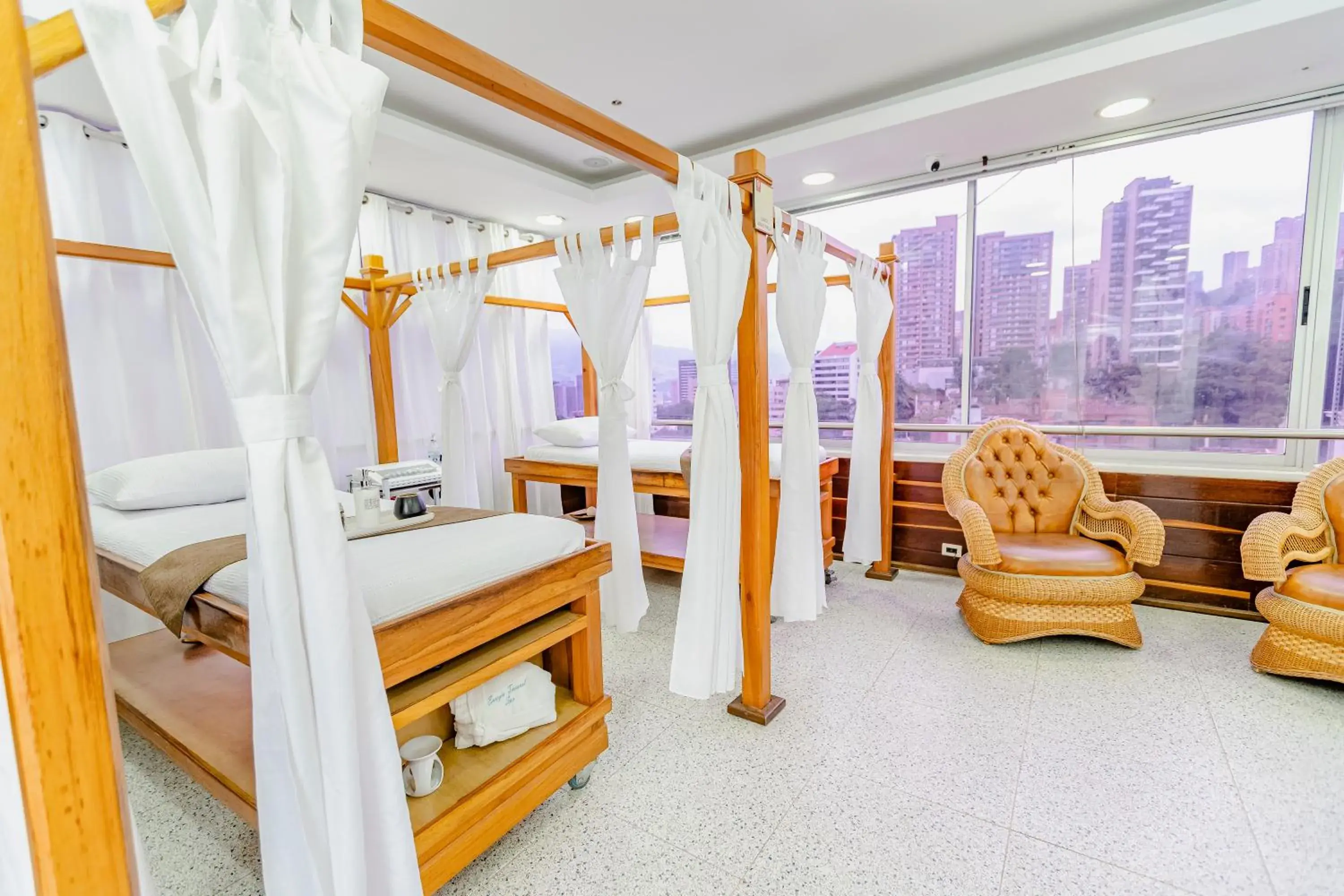 Spa and wellness centre/facilities, Bed in Hotel Du Parc Spa and wellness centre/facilities, Bed in Hotel Du Parc