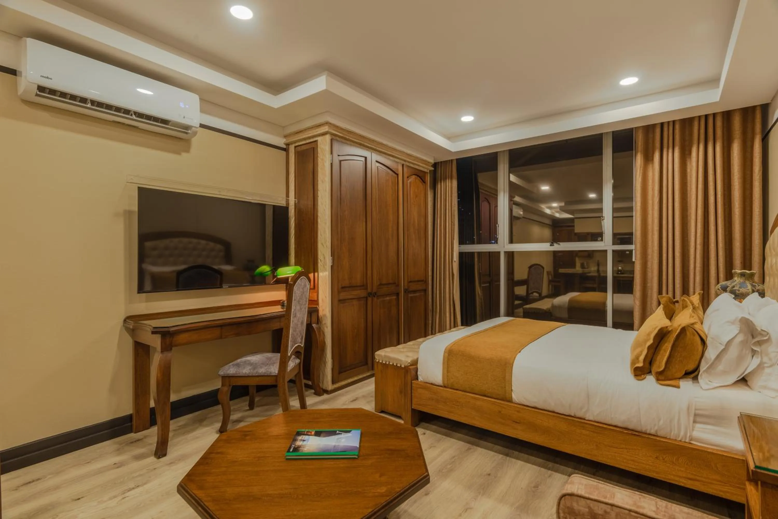 Photo of the whole room, Bed in Hotel Du Parc