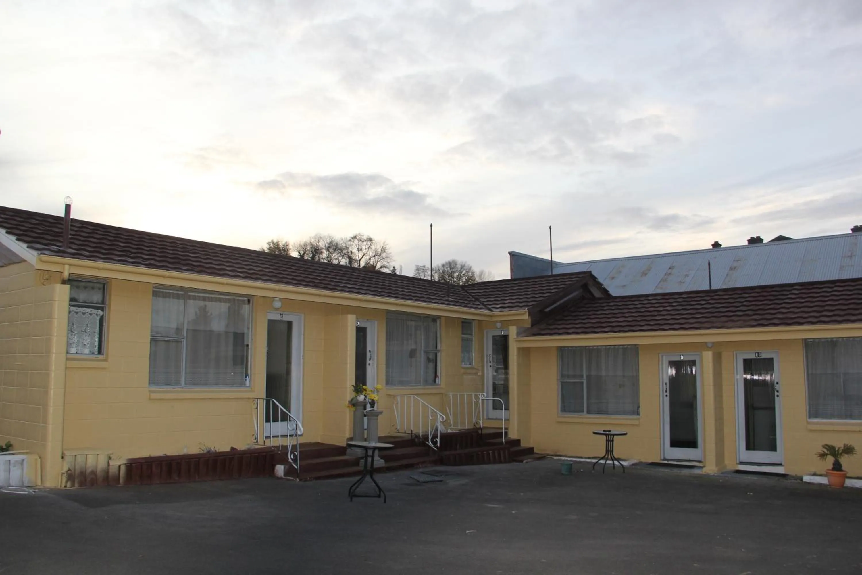 Property building in Taihape Motels