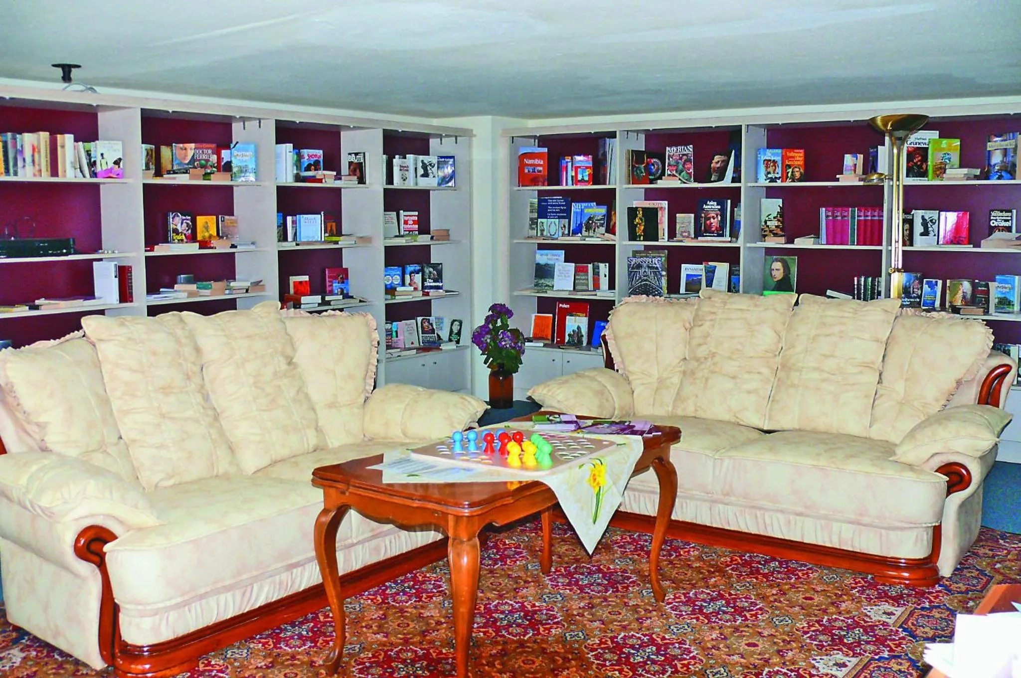 Library in Hotel Fröbelhof