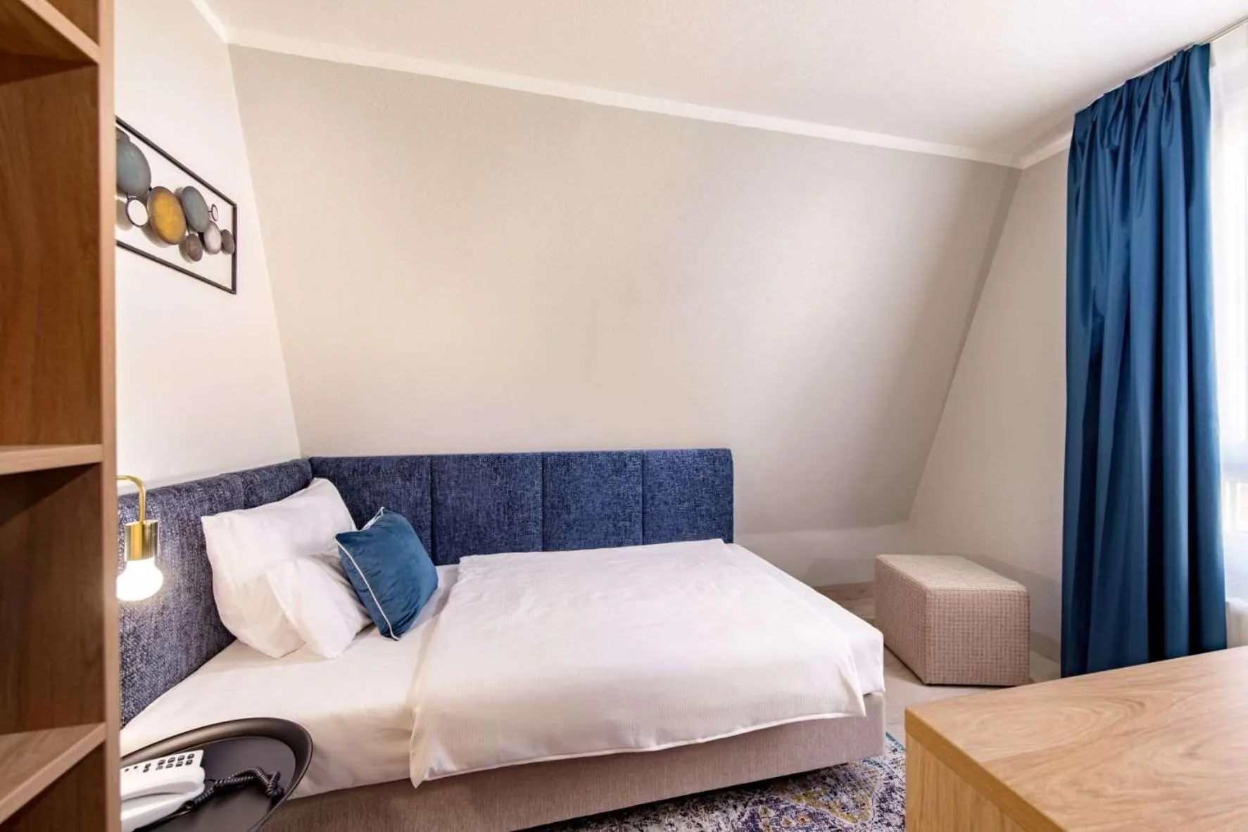 Bed in Aspire Elements Reutlingen, Trademark Collection by Wyndham