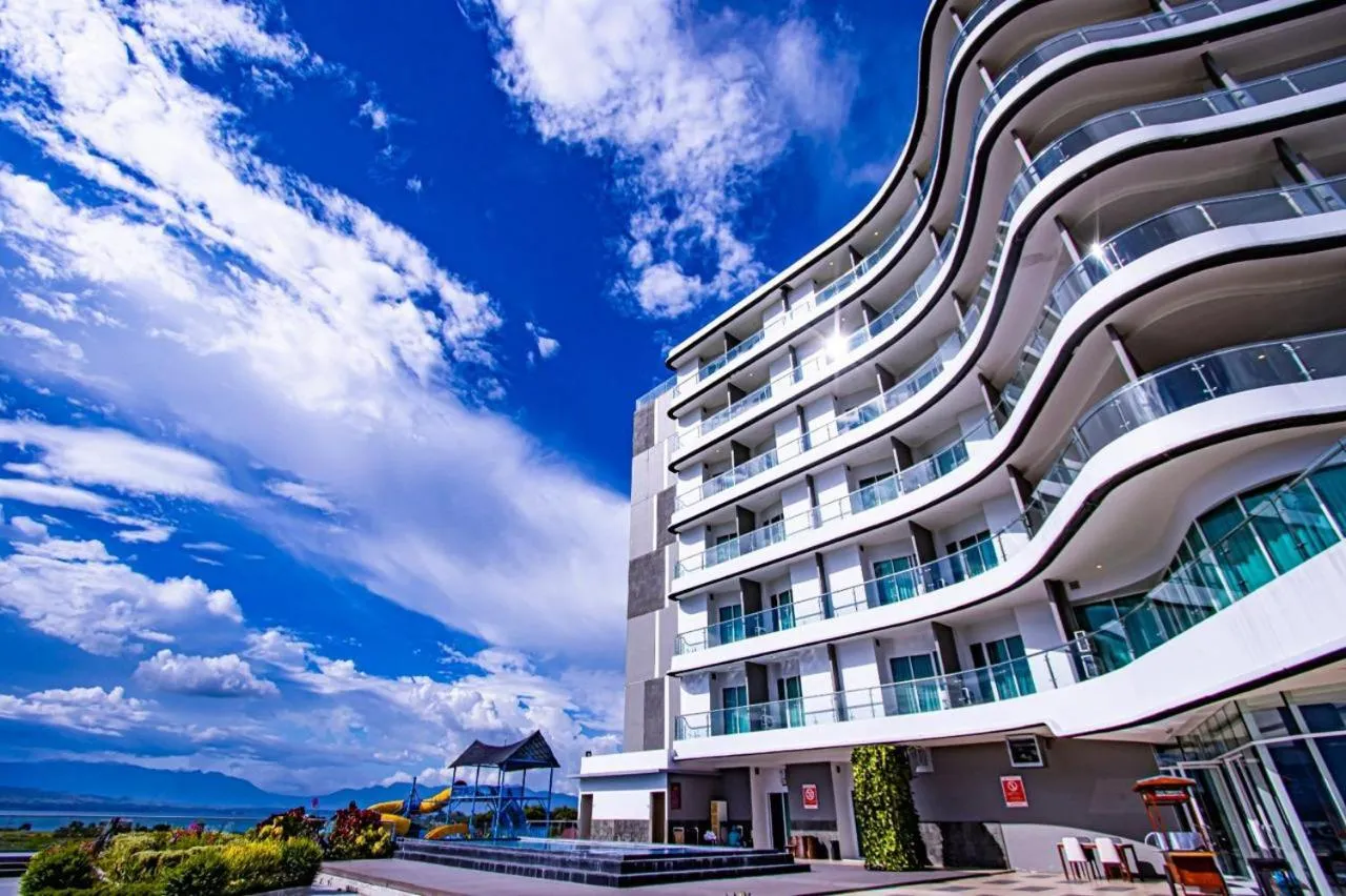 Labersa Hotel & Convention Center Toba Balige