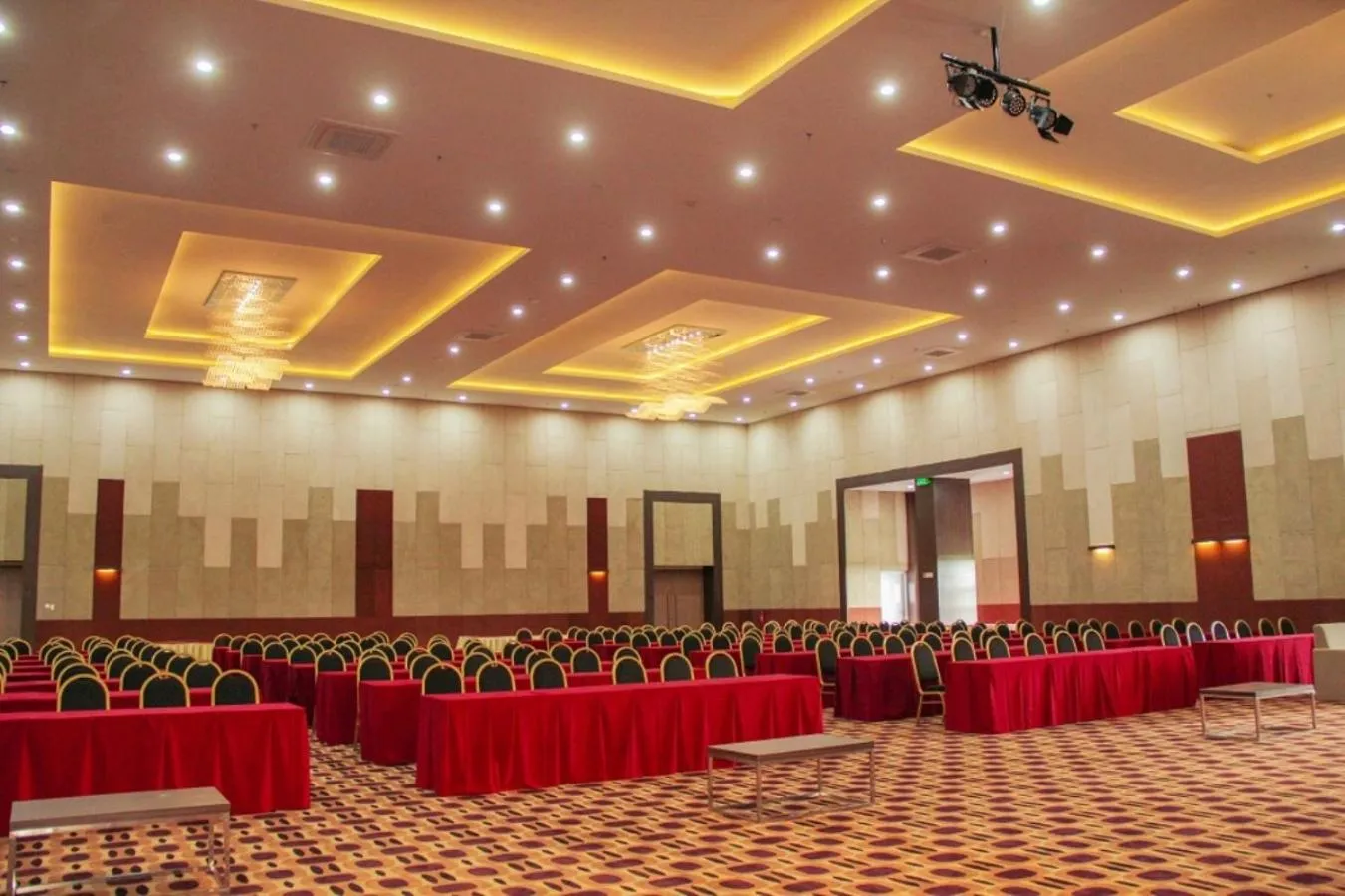 Labersa Hotel & Convention Center Toba Balige