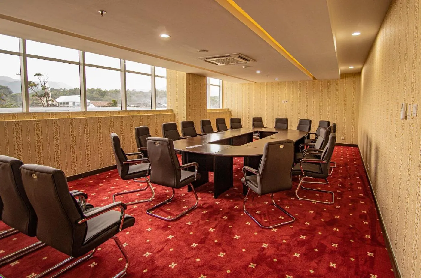 Meeting/conference room in Labersa Hotel & Convention Center Toba Balige