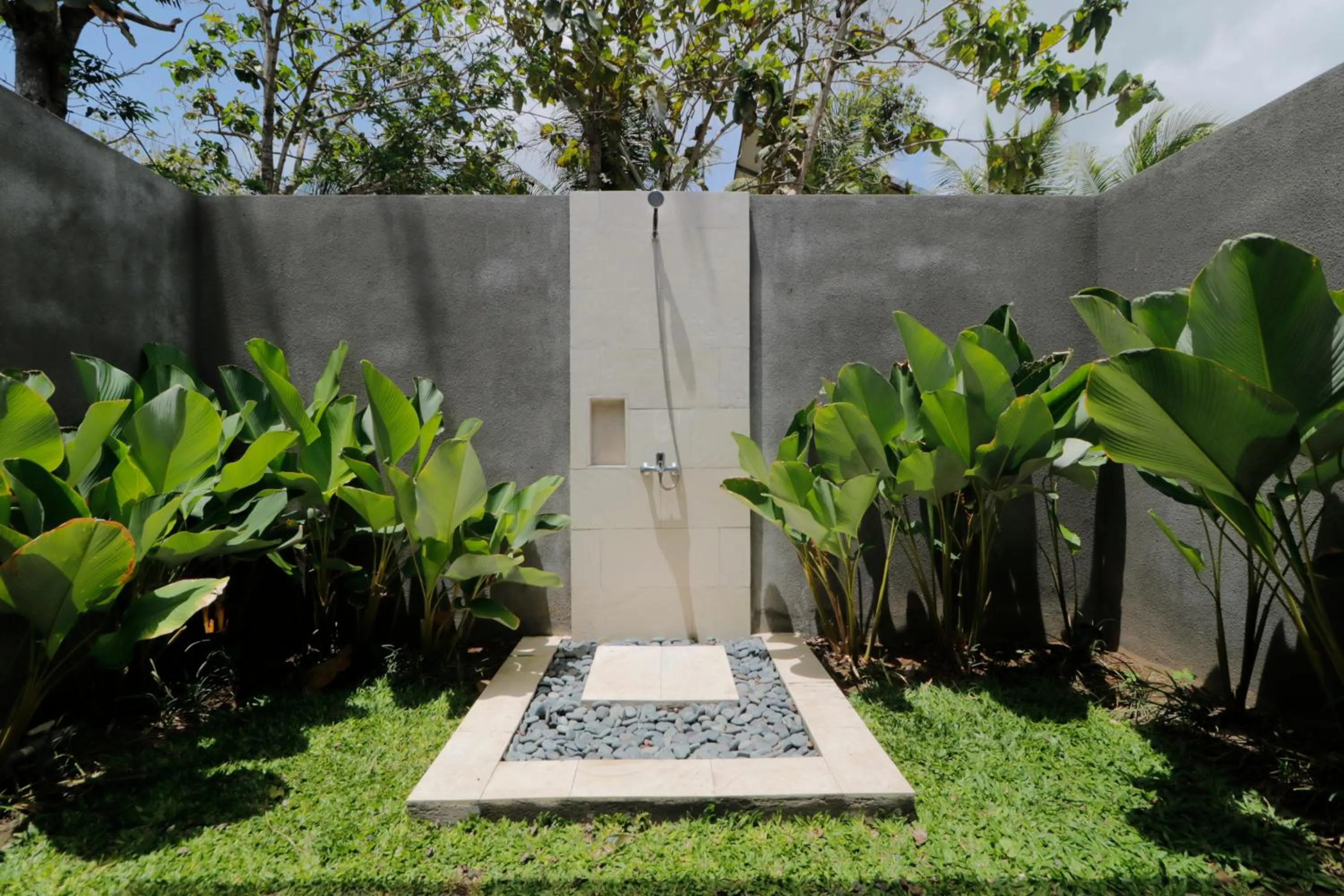 Bathroom in Bingin Lodge Uluwatu