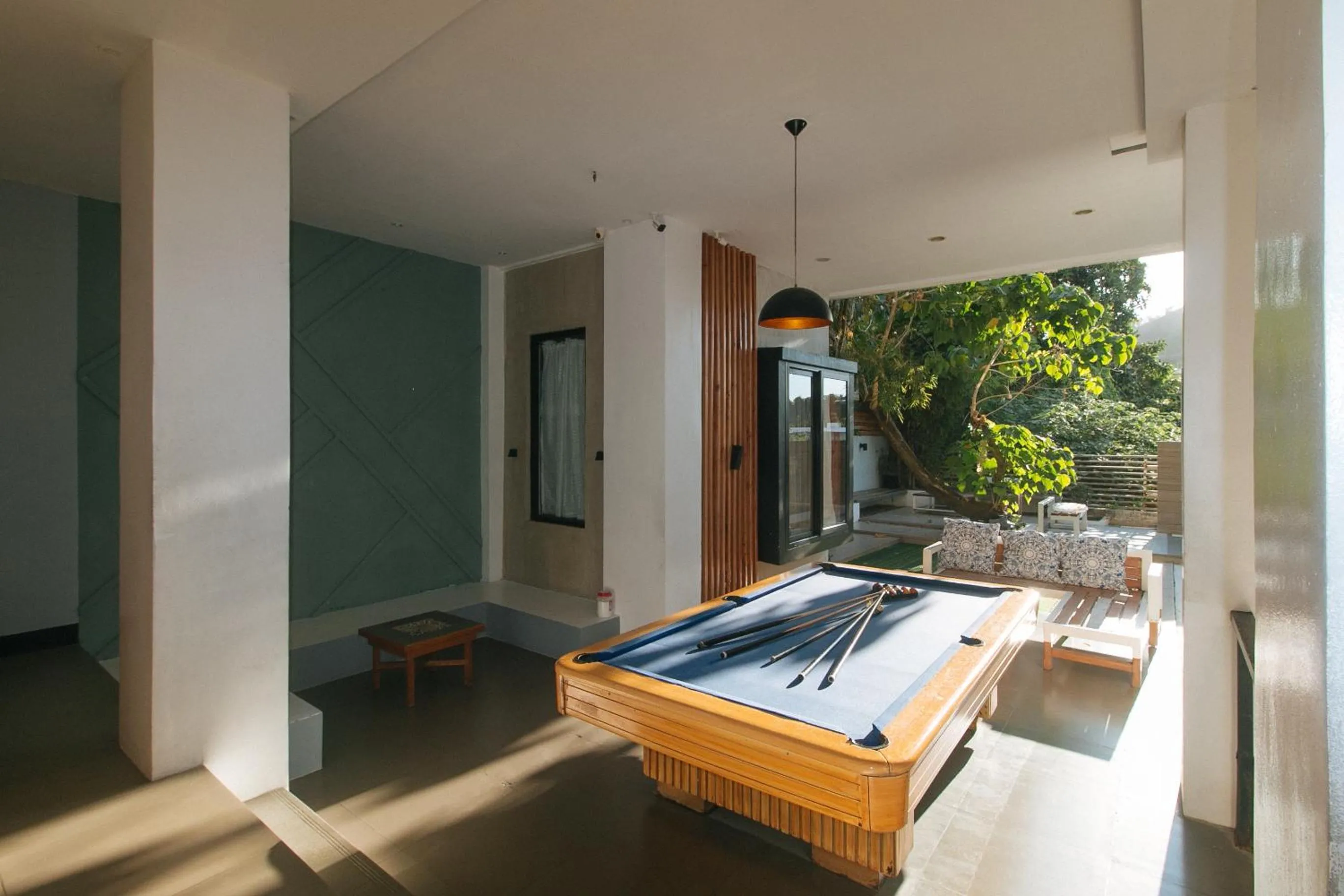 Billiard in RedDoorz at Anton's Loft Designer Resort Pansol Calamba Laguna