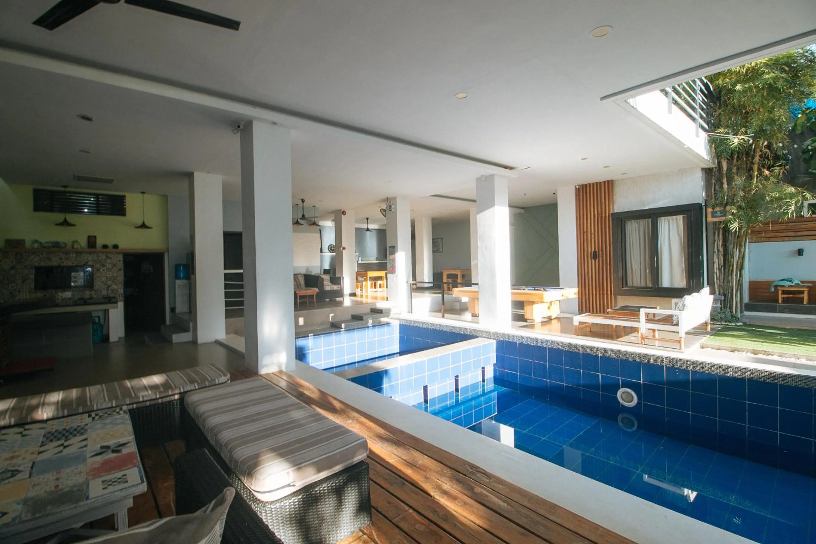 Swimming pool in RedDoorz at Anton's Loft Designer Resort Pansol Calamba Laguna