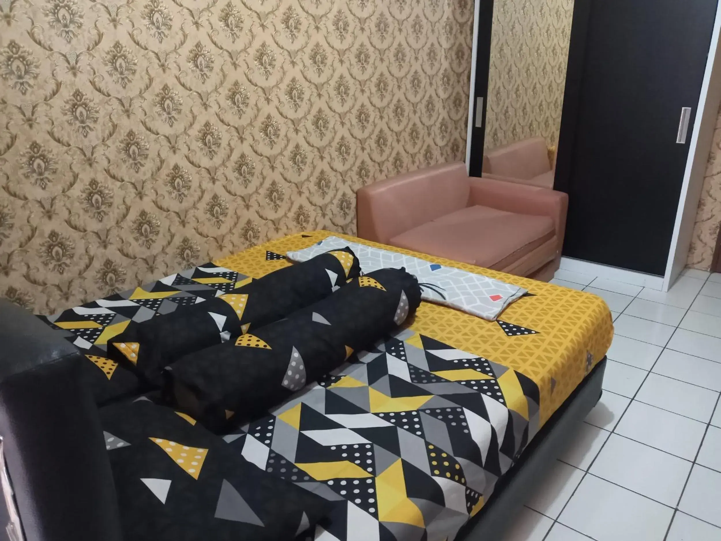 Bed in Adhigana Property Kemang View Bed in Adhigana Property Kemang View