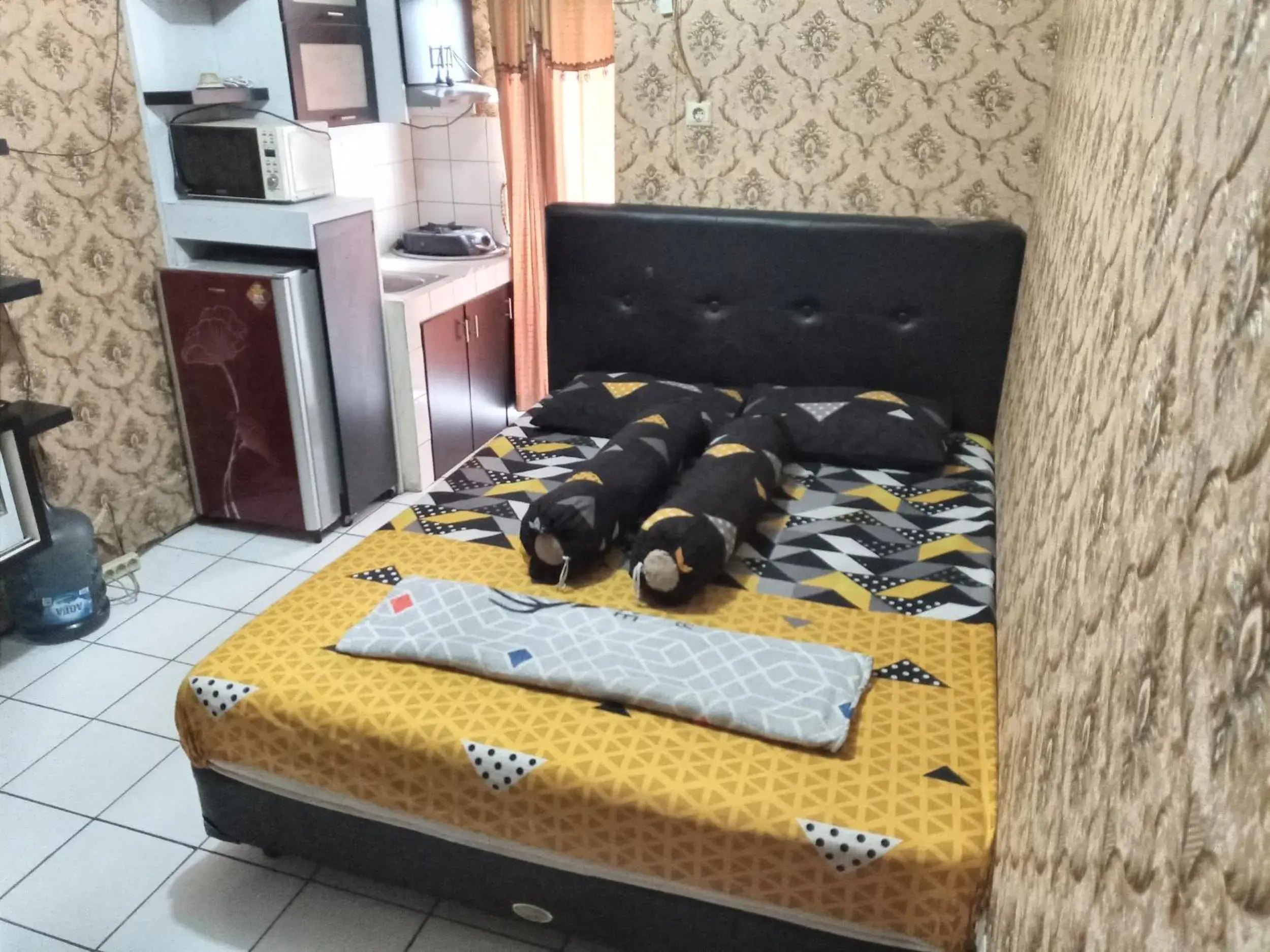 Bed in Adhigana Property Kemang View Bed in Adhigana Property Kemang View