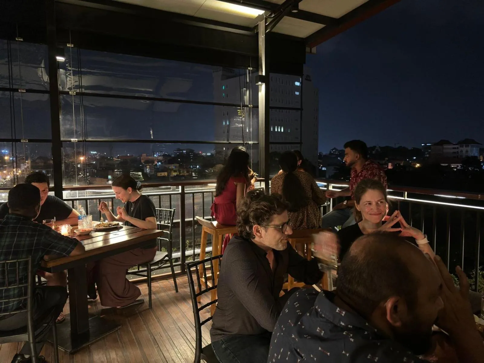 Restaurant/places to eat in The Den 23