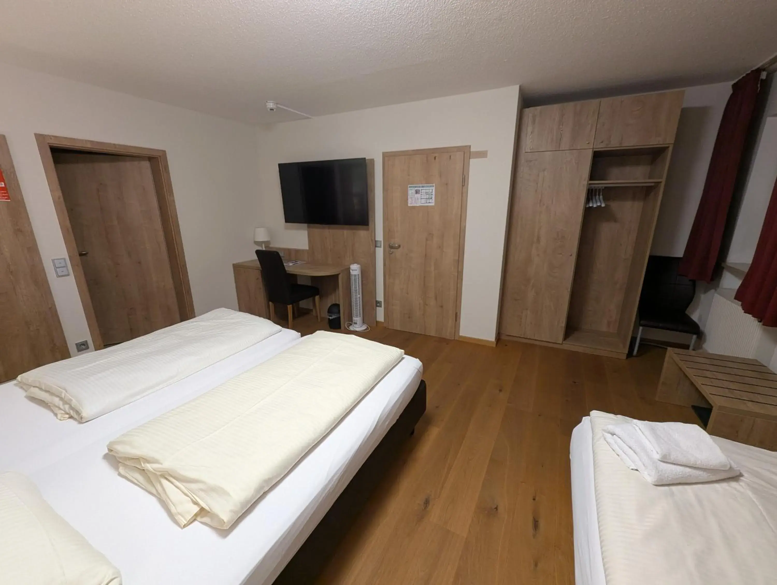 Superior Triple Room in Hotel Gasthof Zum Löwen Superior Triple Room in Hotel Gasthof Zum Löwen